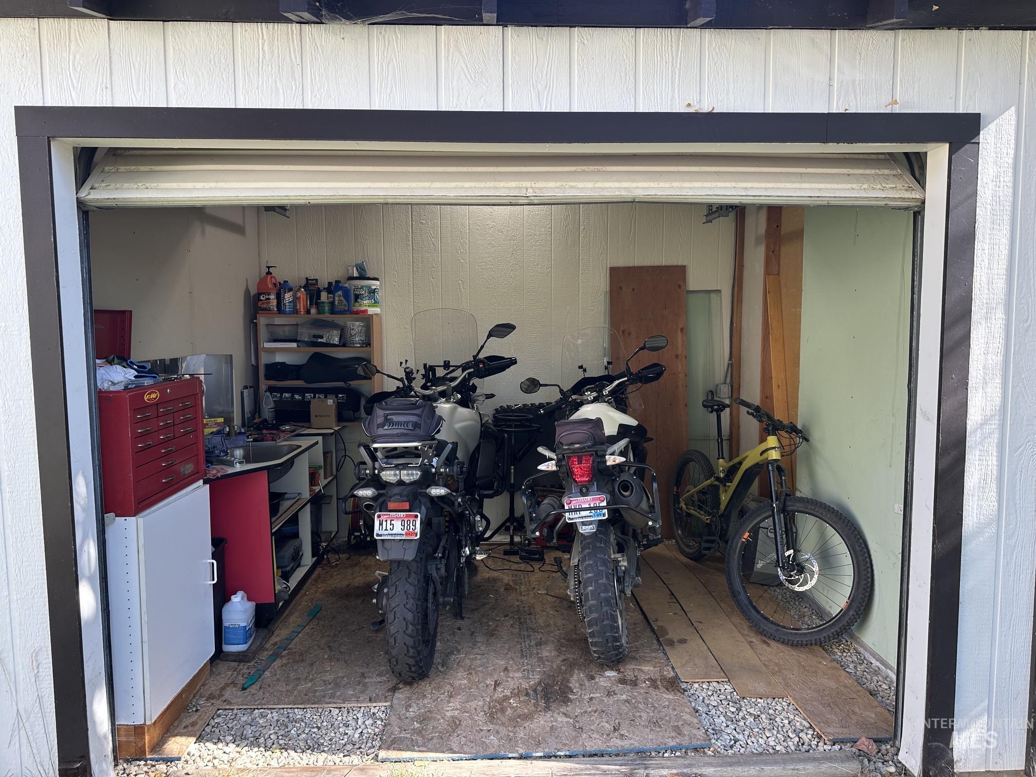 790 N Riviera Dr Property Photo 39