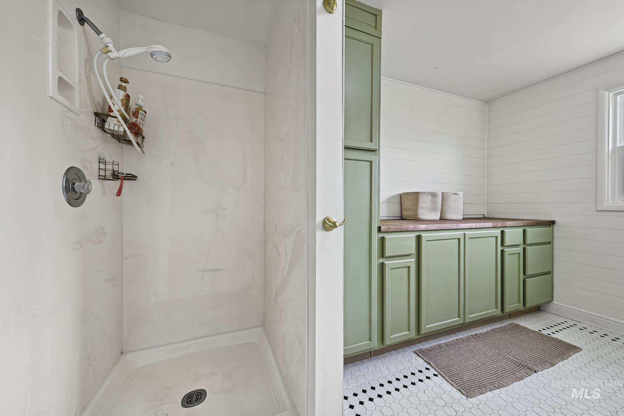 2015 Idaho Ave Property Photo 26