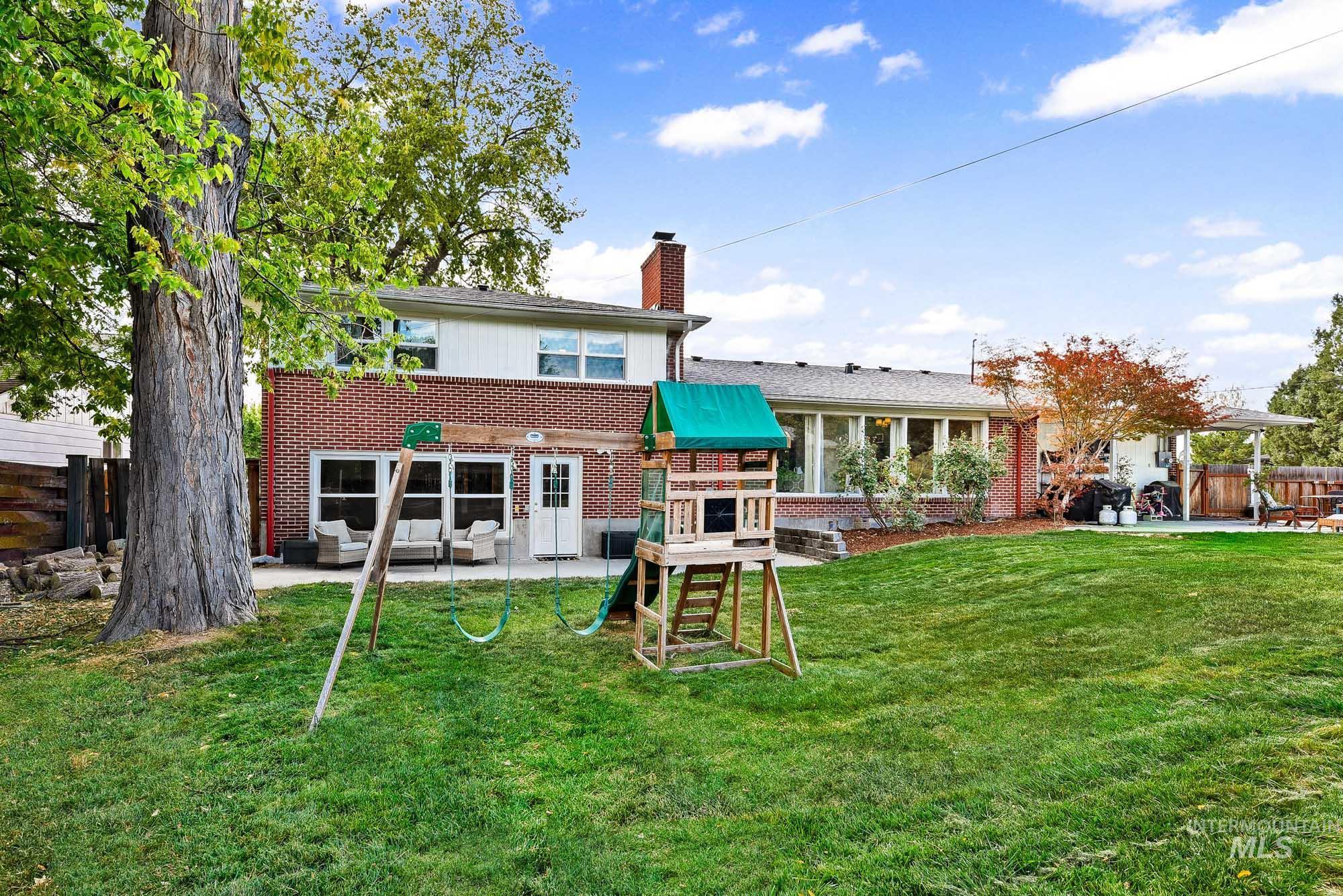 2015 Idaho Ave Property Photo 46