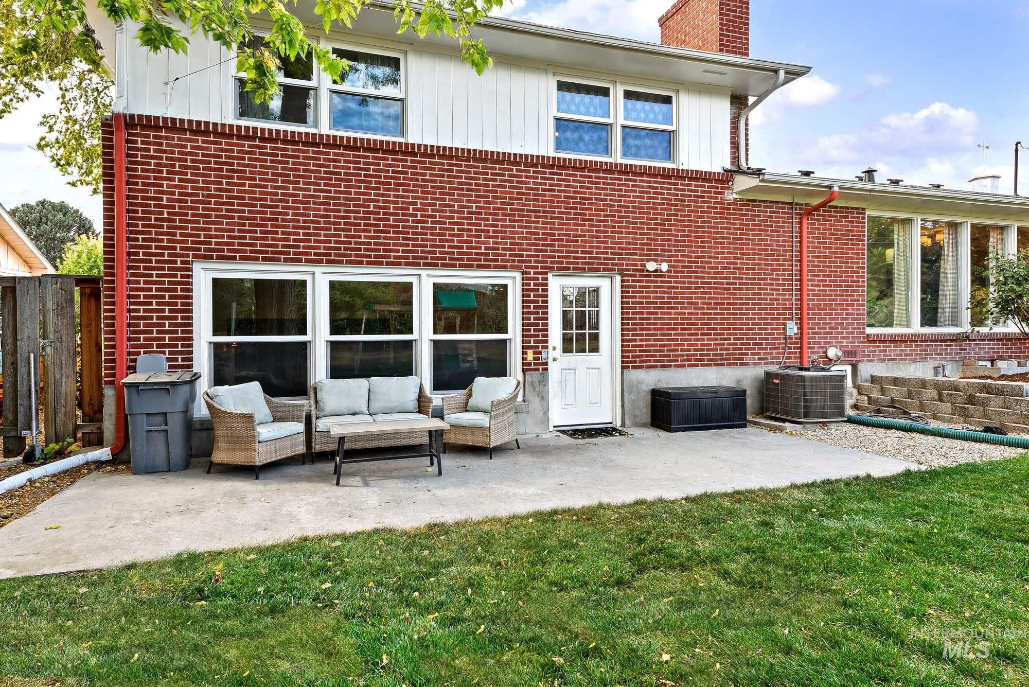 2015 Idaho Ave Property Photo 47