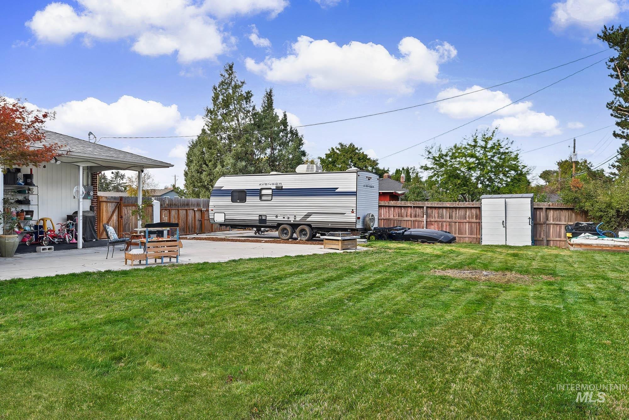 2015 Idaho Ave Property Photo 48