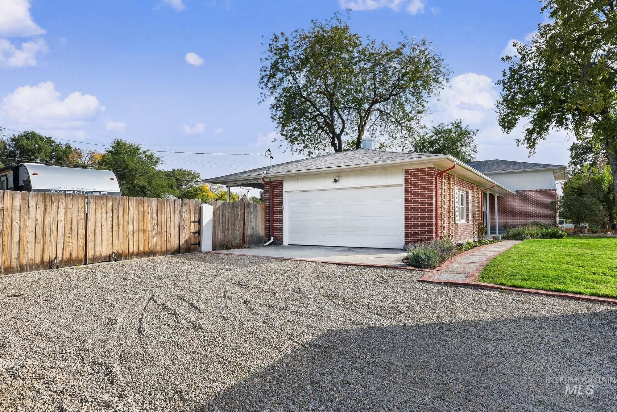 2015 Idaho Ave Property Photo 49