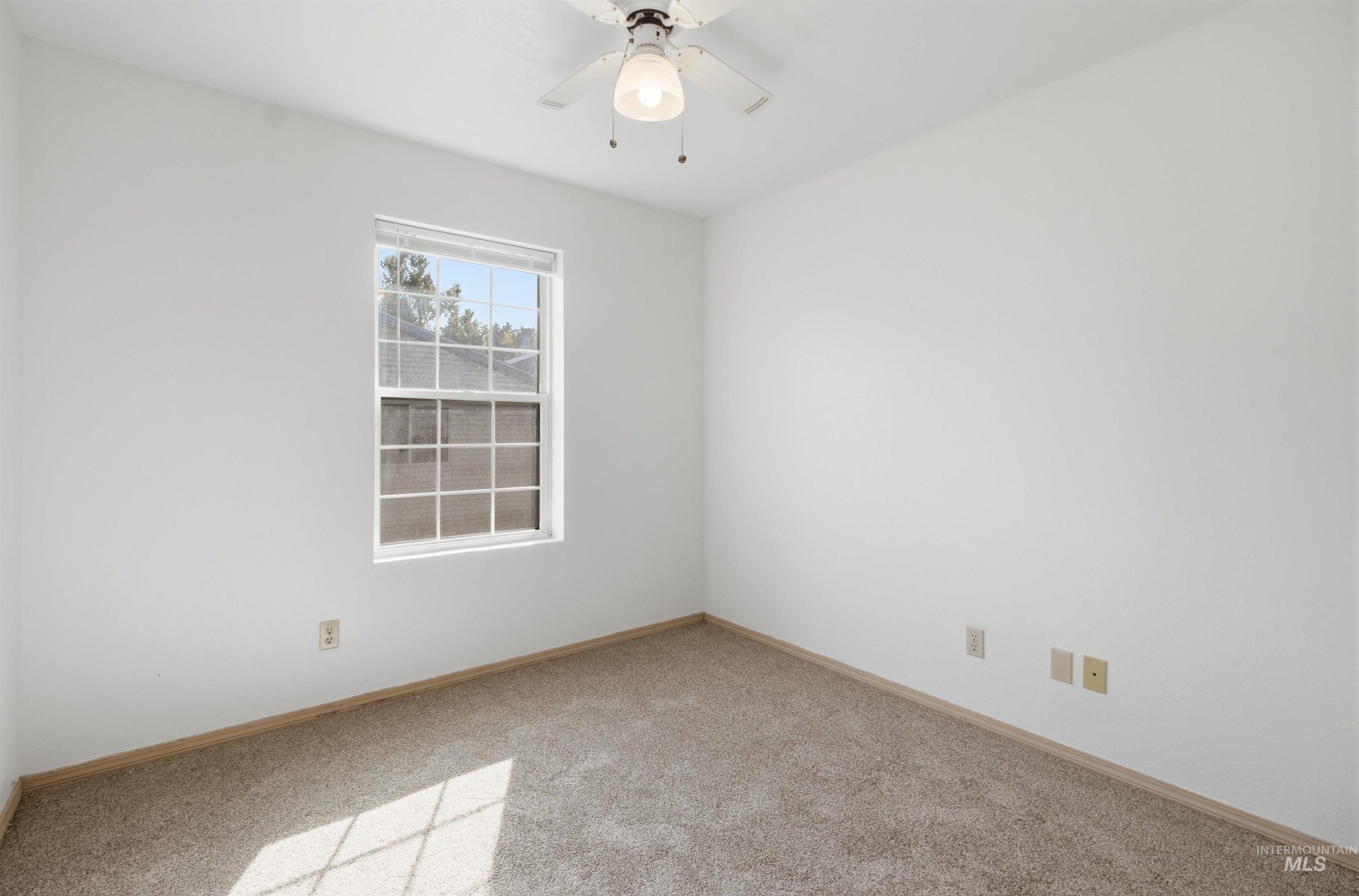 1493 Northwood Dr Property Photo 22
