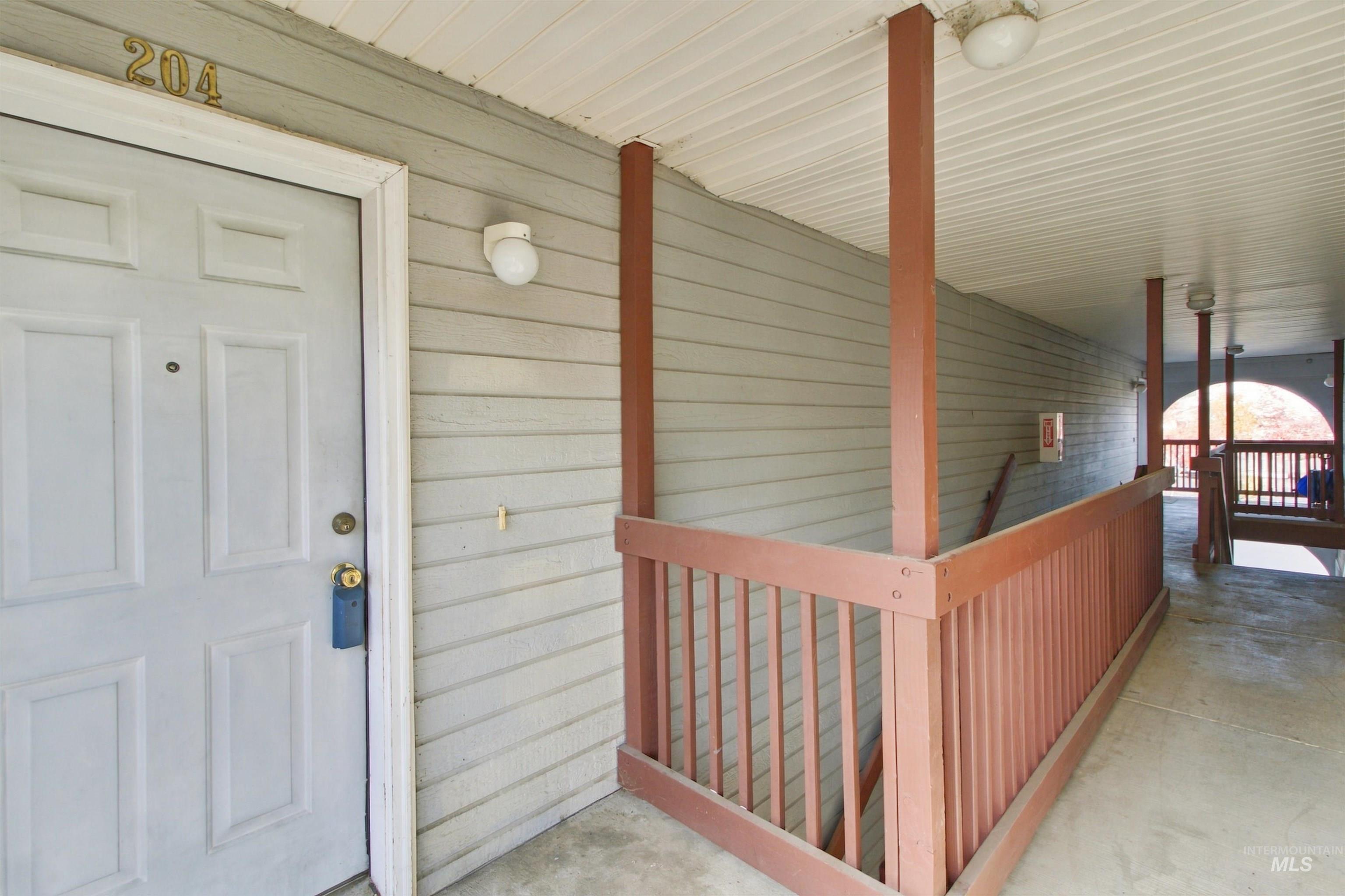 1493 Northwood Dr Property Photo 34