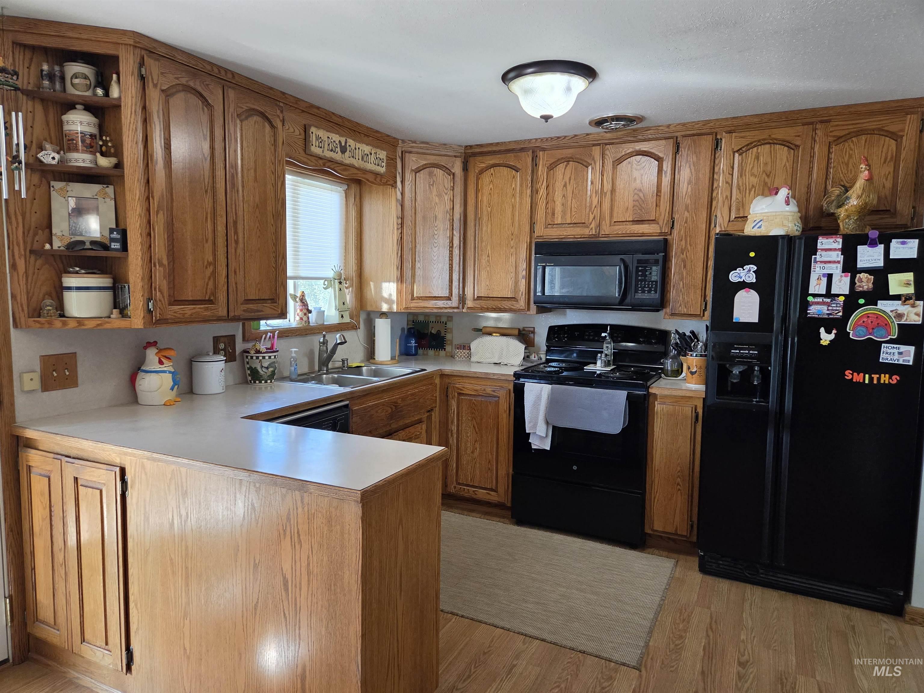 2690 Fairmont Dr. Property Photo 4