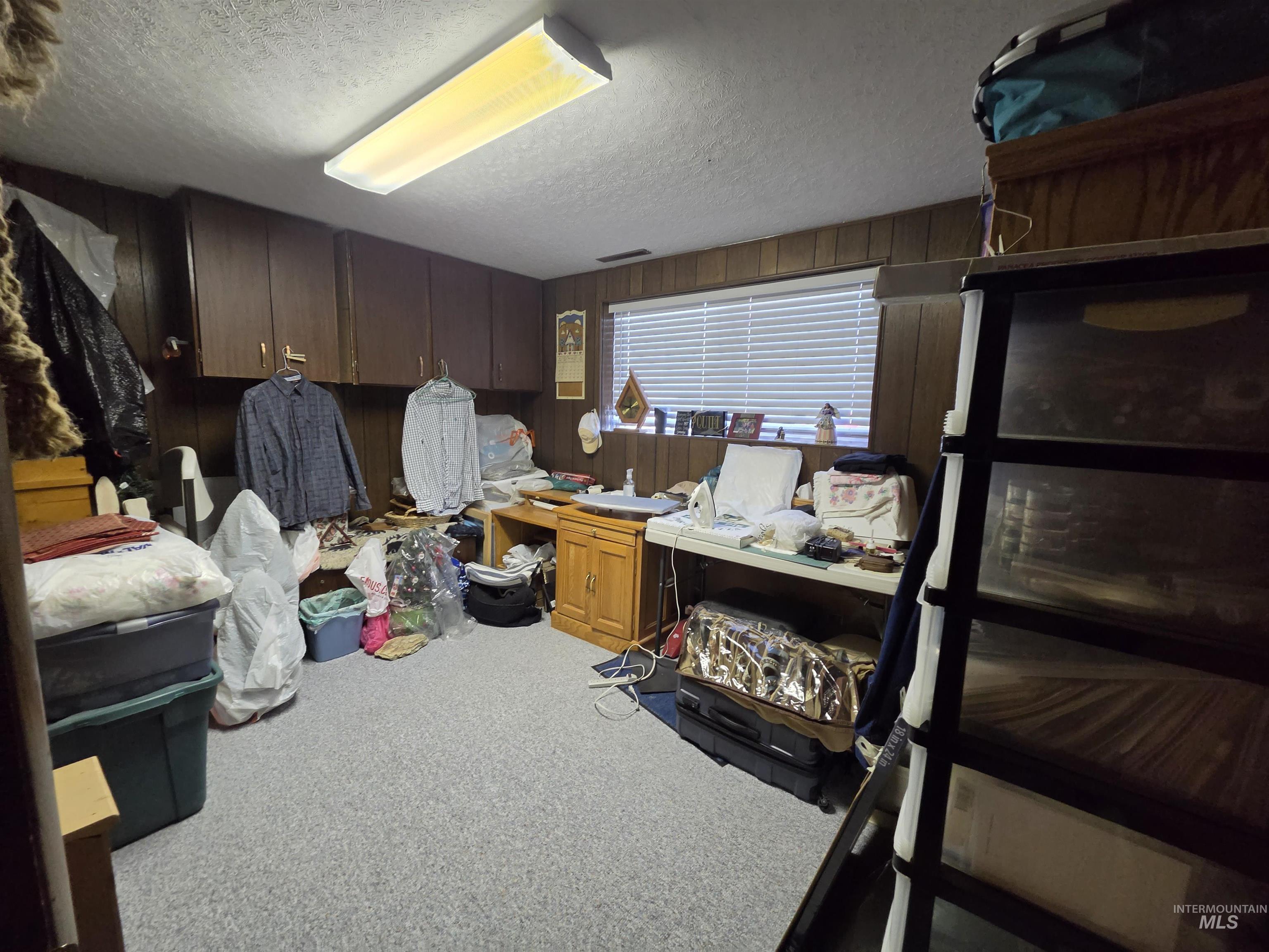 2690 Fairmont Dr. Property Photo 17