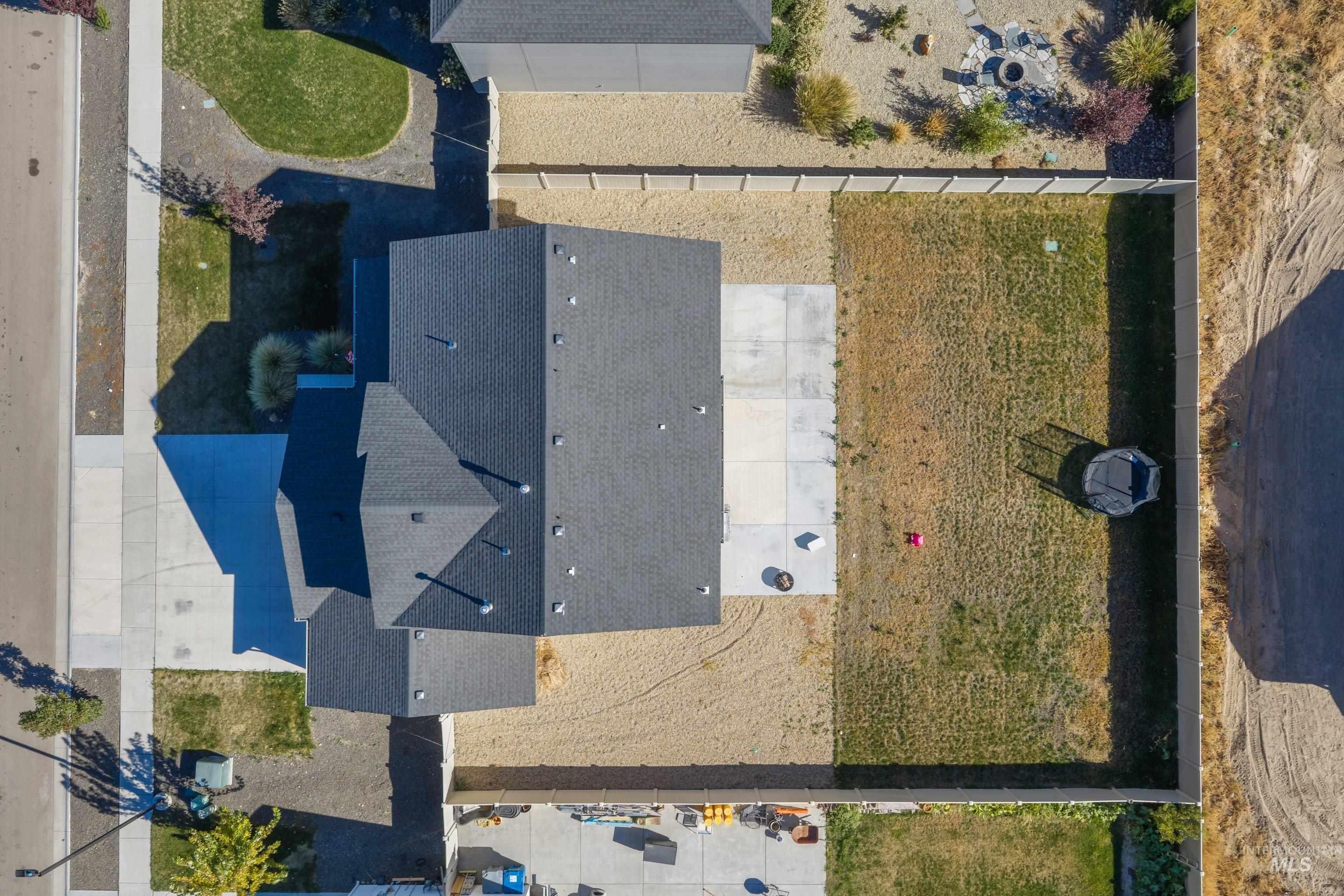 7585 E Flyway St Property Photo 35
