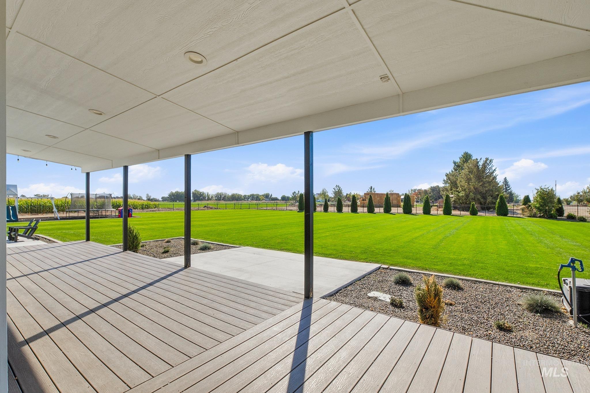 18284 Dean Ln Property Photo 13