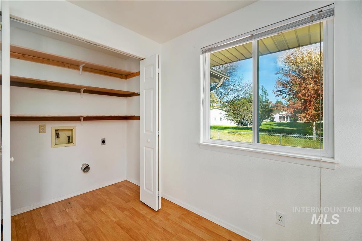 12034 W Alfred St Property Photo 16
