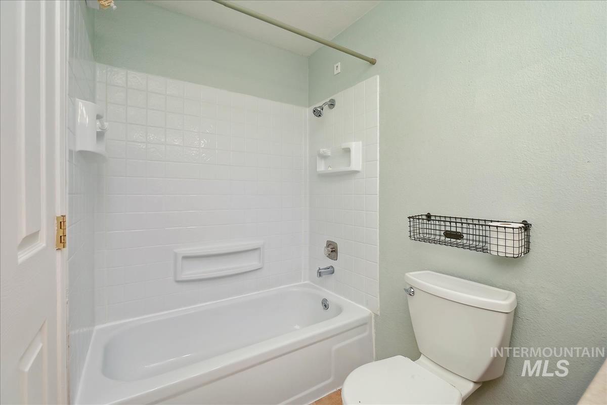 12034 W Alfred St Property Photo 26