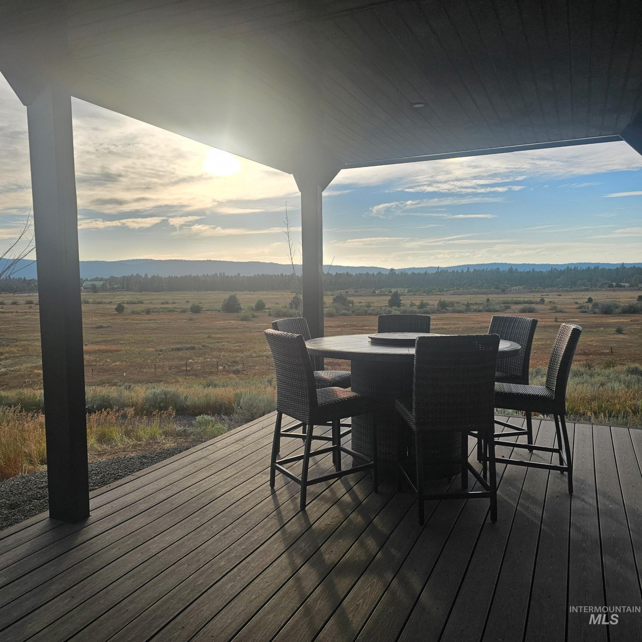 79 Elkhorn Ranch Rd Property Photo 4