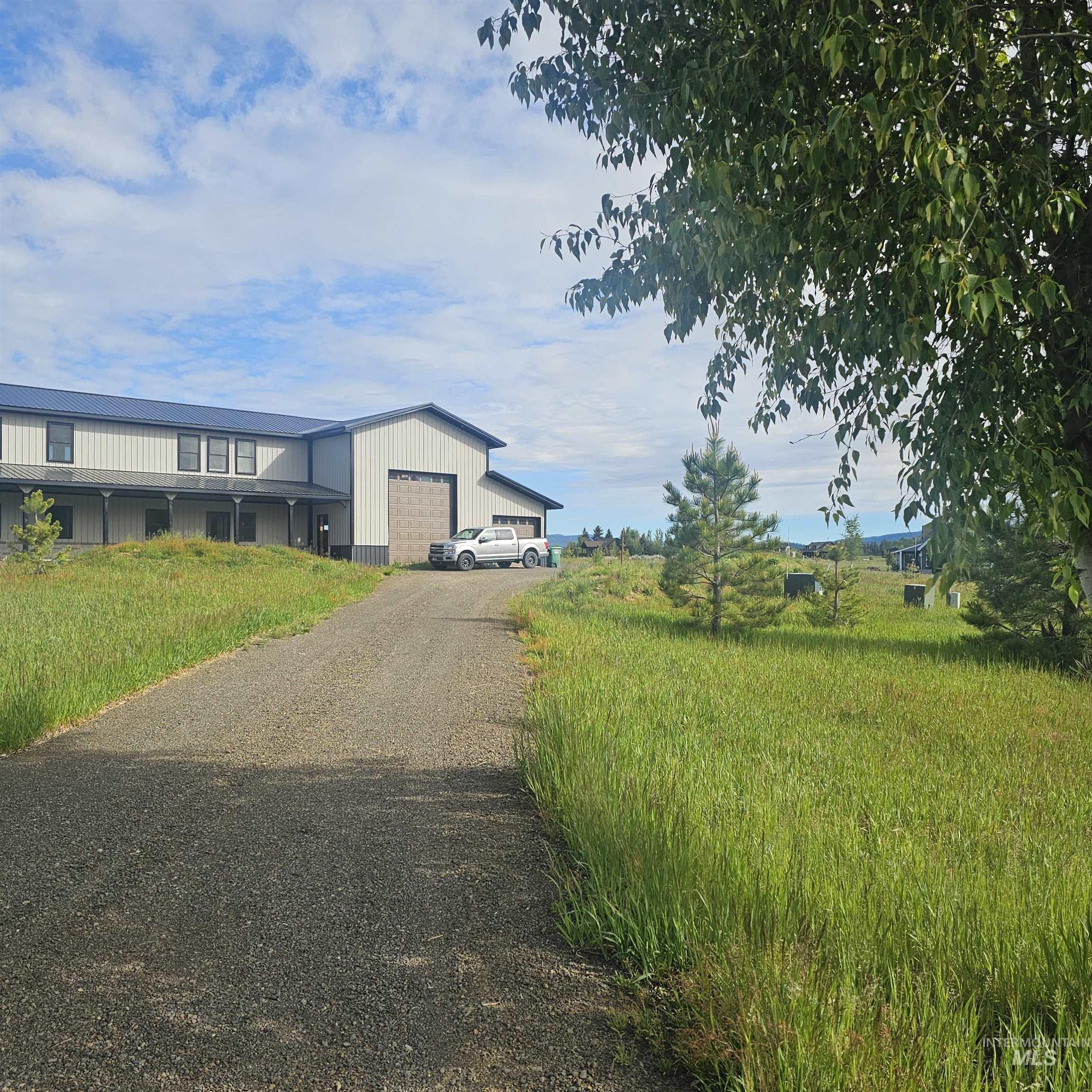 79 Elkhorn Ranch Rd Property Photo 33