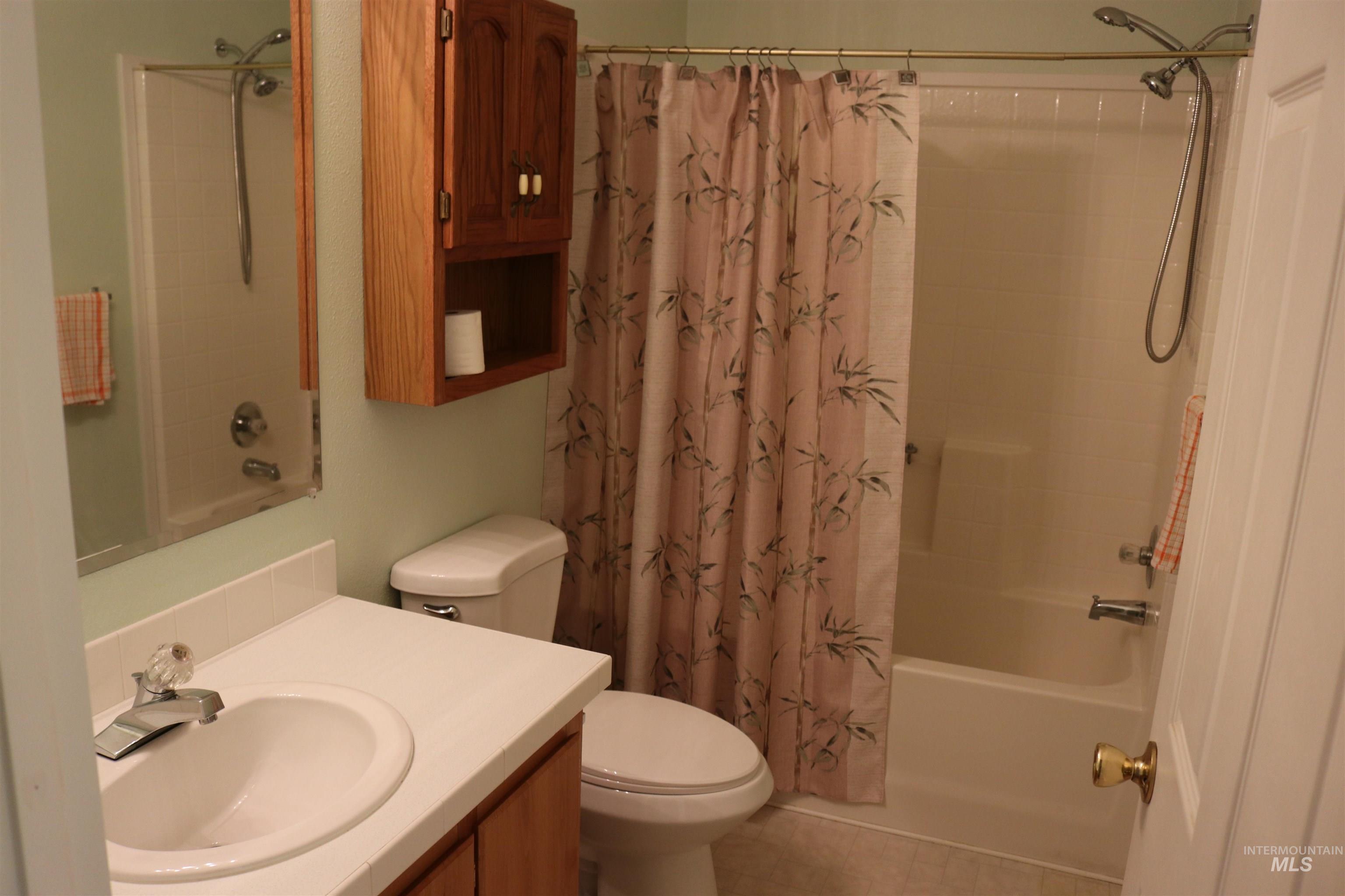 175 W Cassia Ave. Property Photo 24