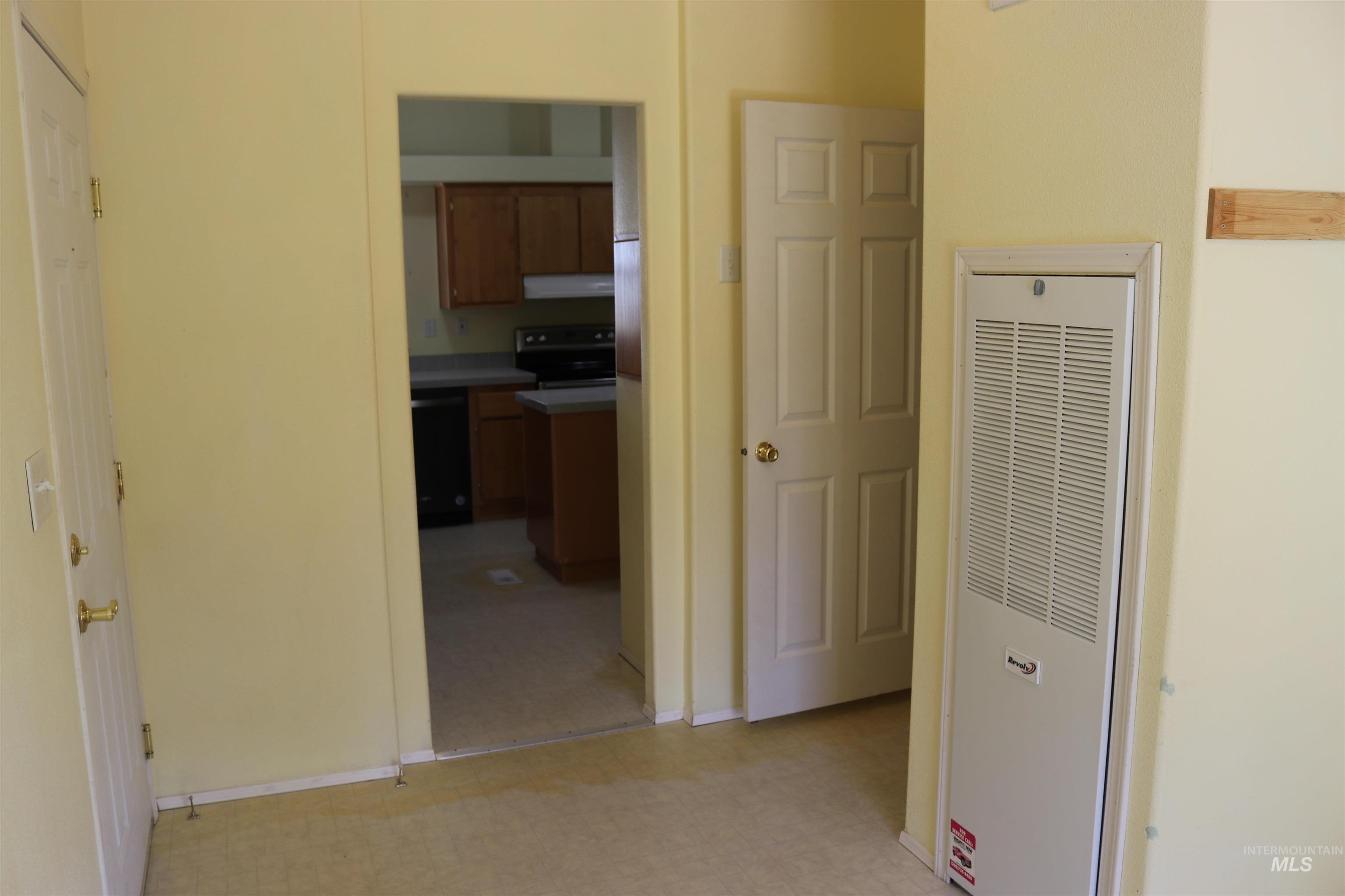 175 W Cassia Ave. Property Photo 26