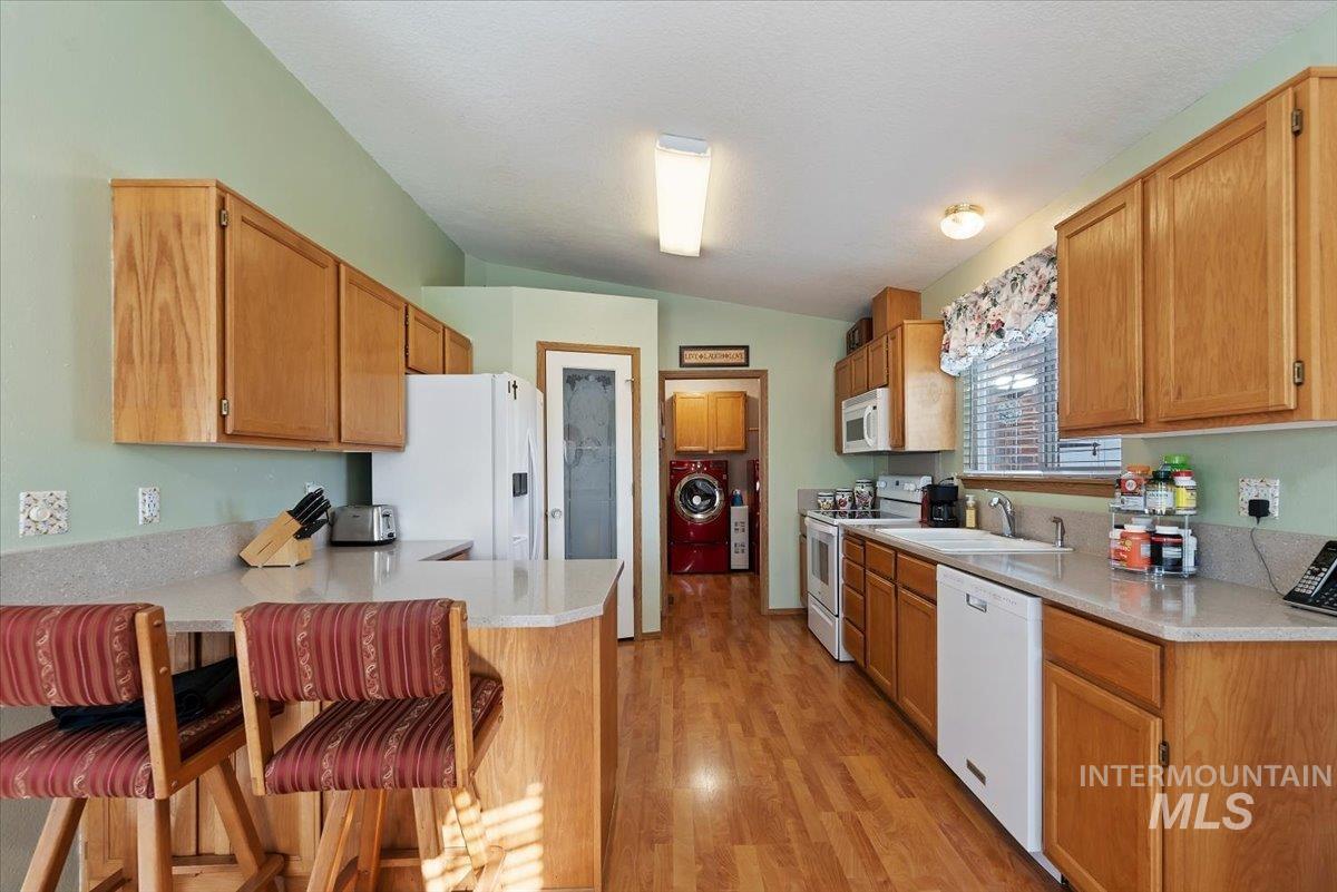 1100 Burnett Drive Property Photo 16