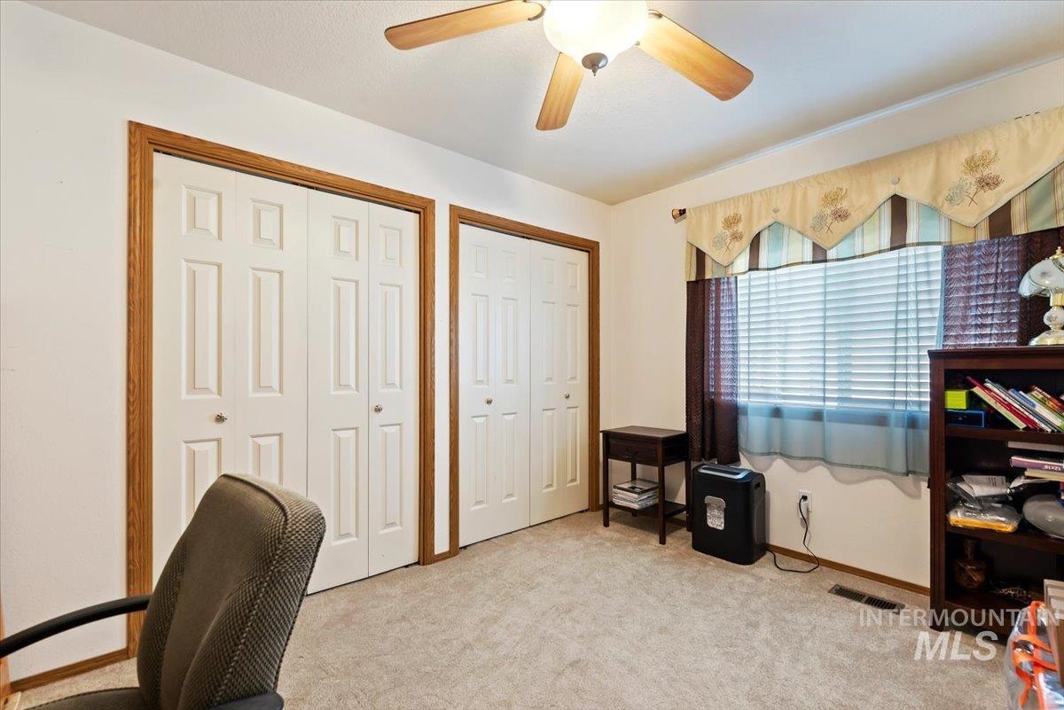 1100 Burnett Drive Property Photo 23