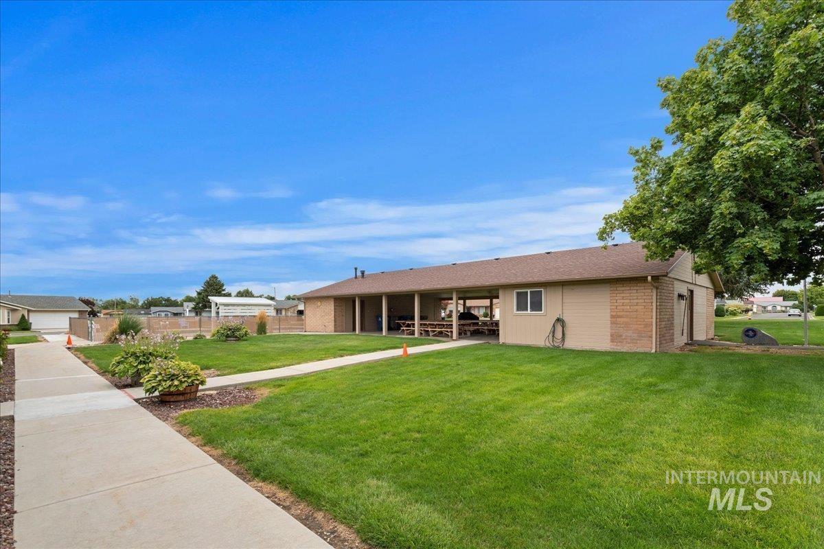 1100 Burnett Drive Property Photo 31