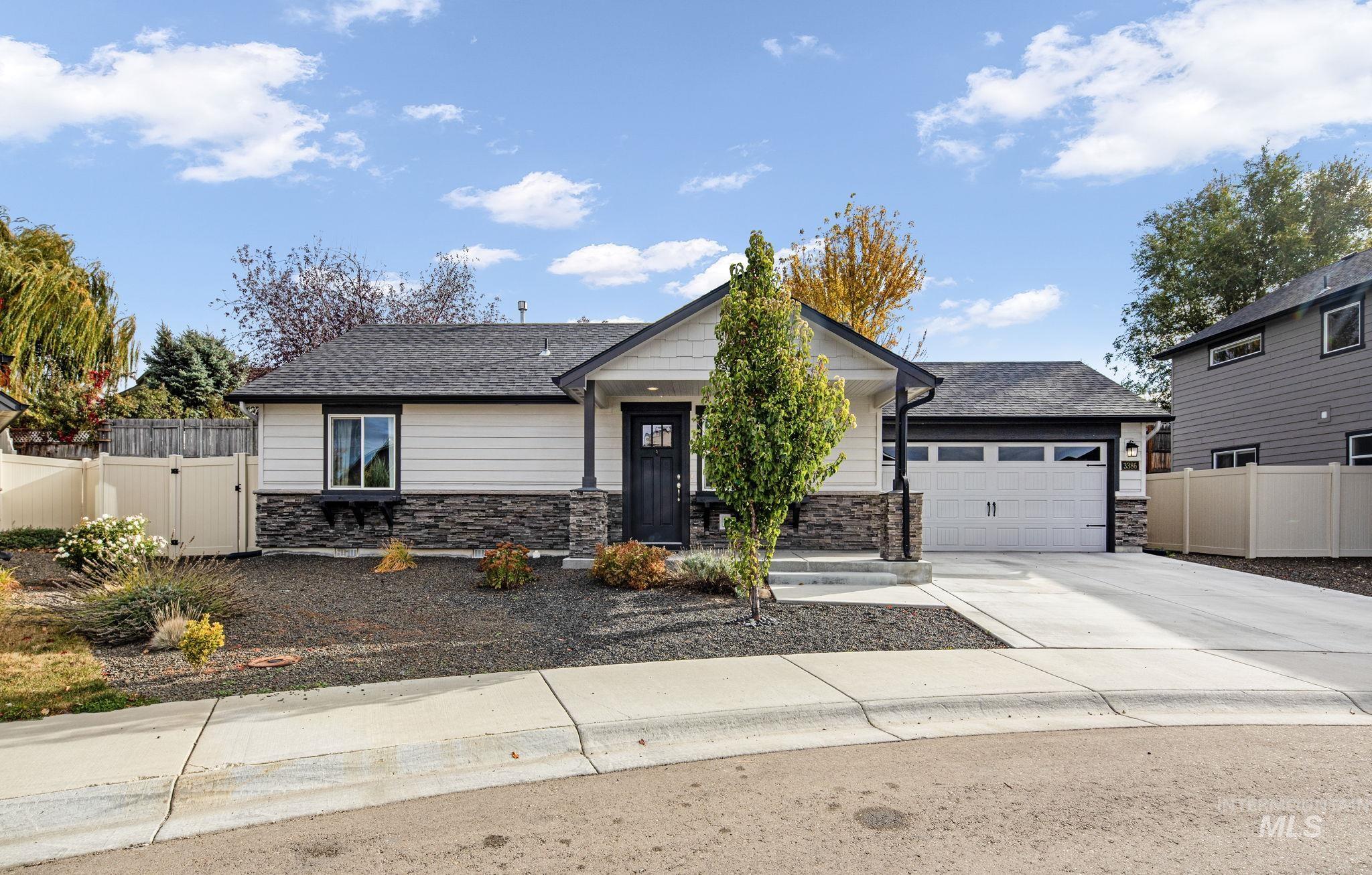 3386 S Garibaldi Pl Property Photo 1