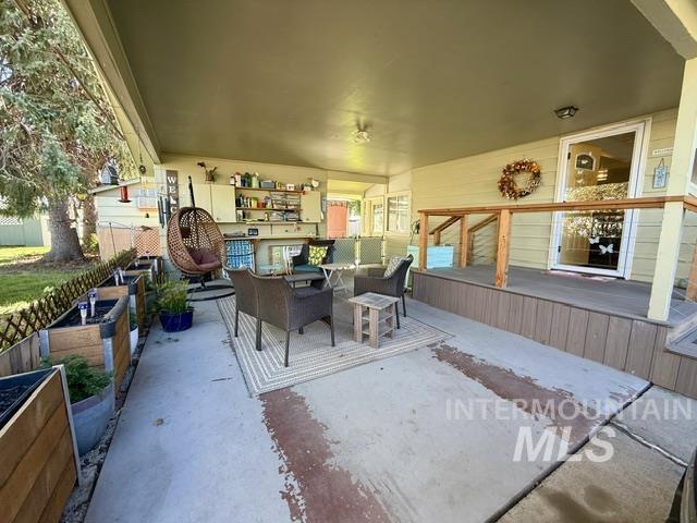 503 E Galloway Property Photo 26