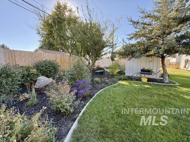 503 E Galloway Property Photo 29
