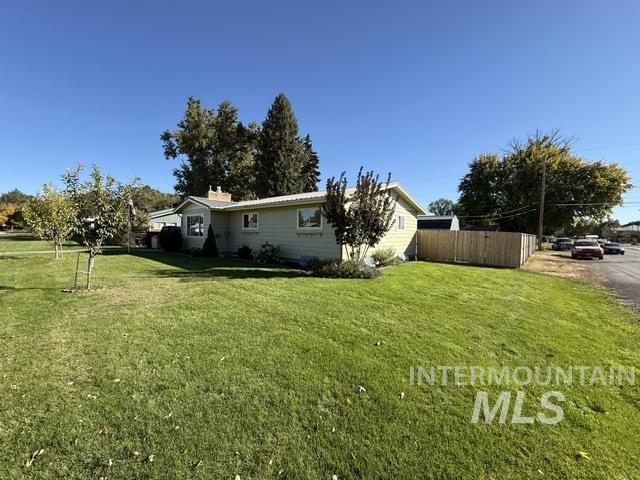 503 E Galloway Property Photo 35