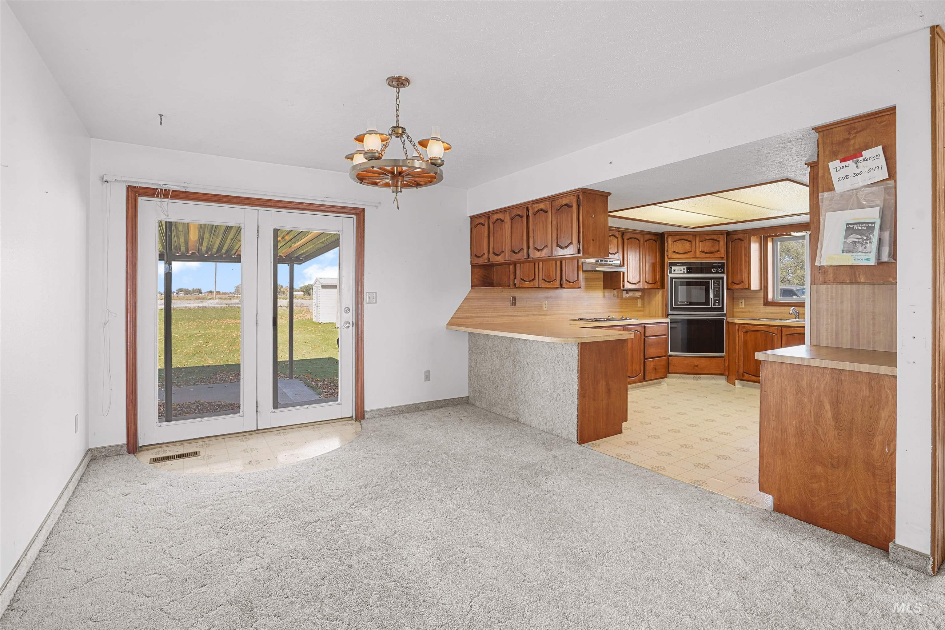 399 S 100 W Property Photo 9