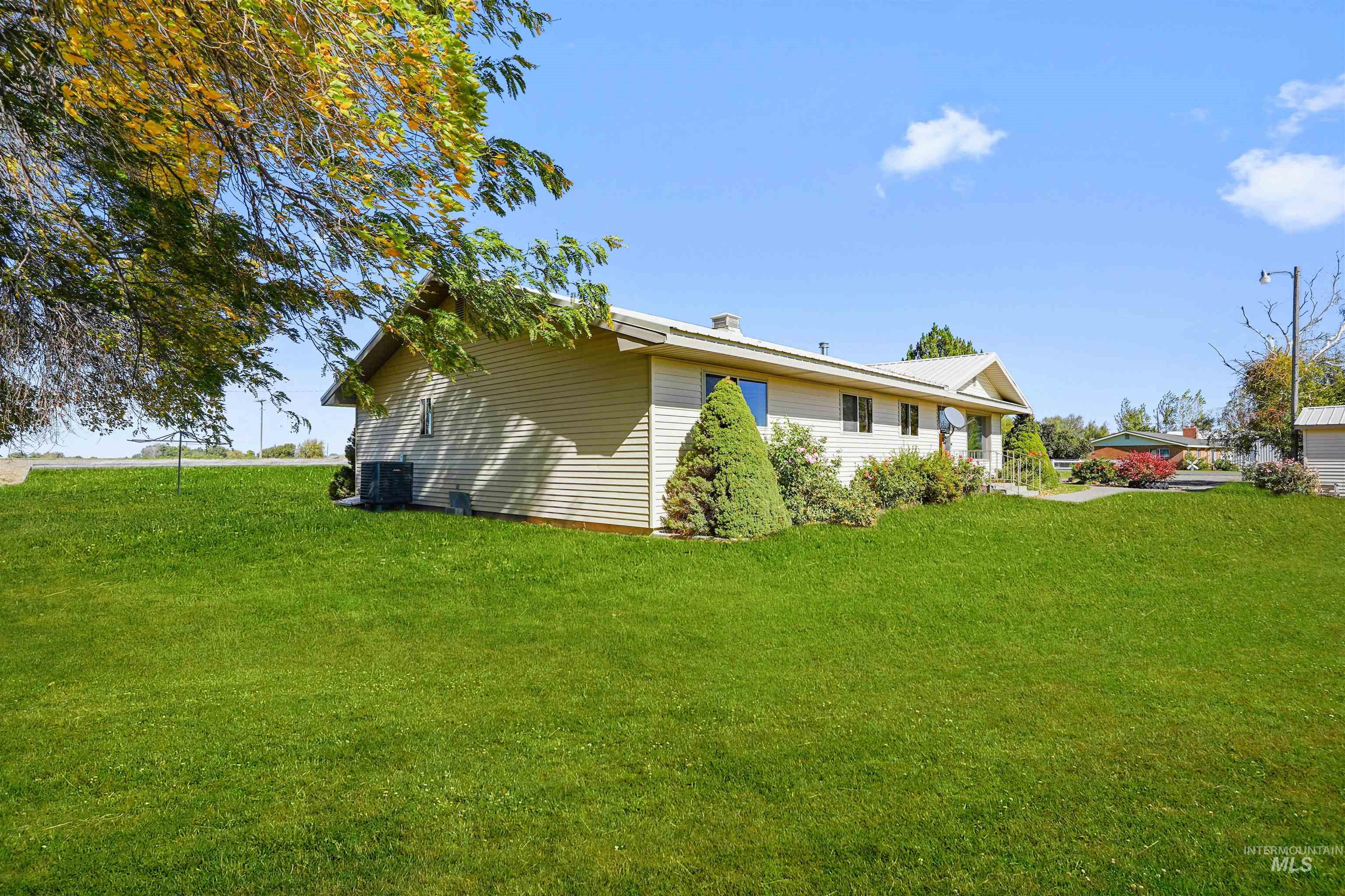 399 S 100 W Property Photo 19