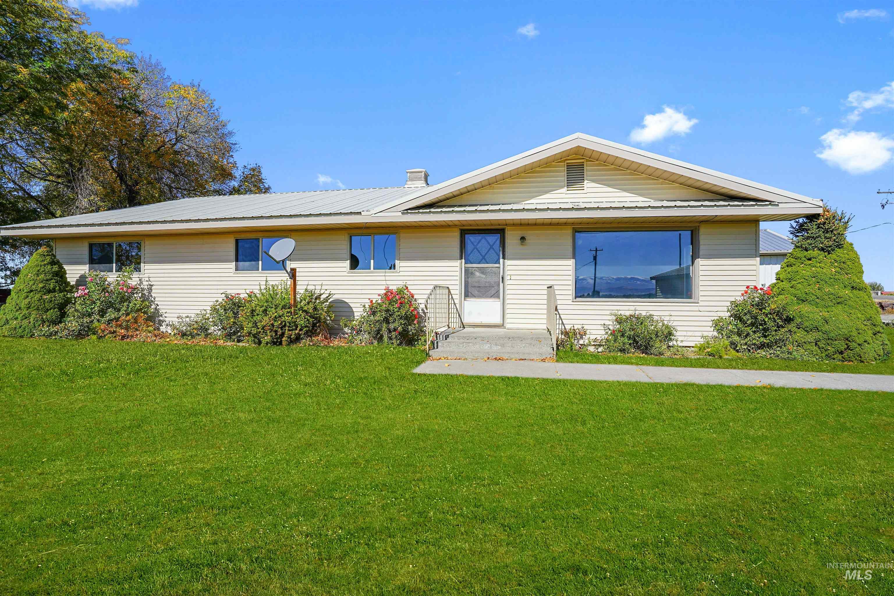 399 S 100 W Property Photo 26