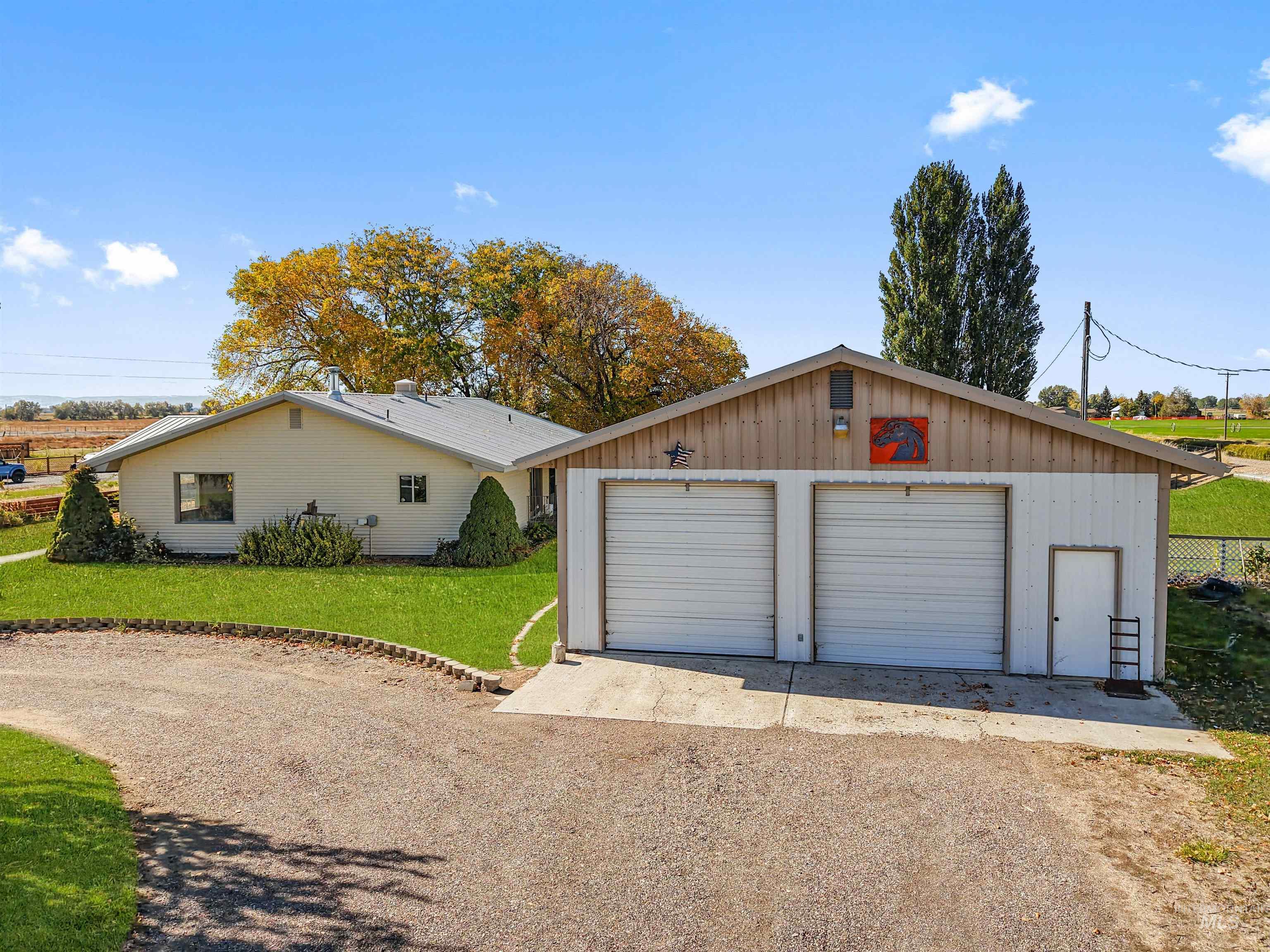 399 S 100 W Property Photo 35