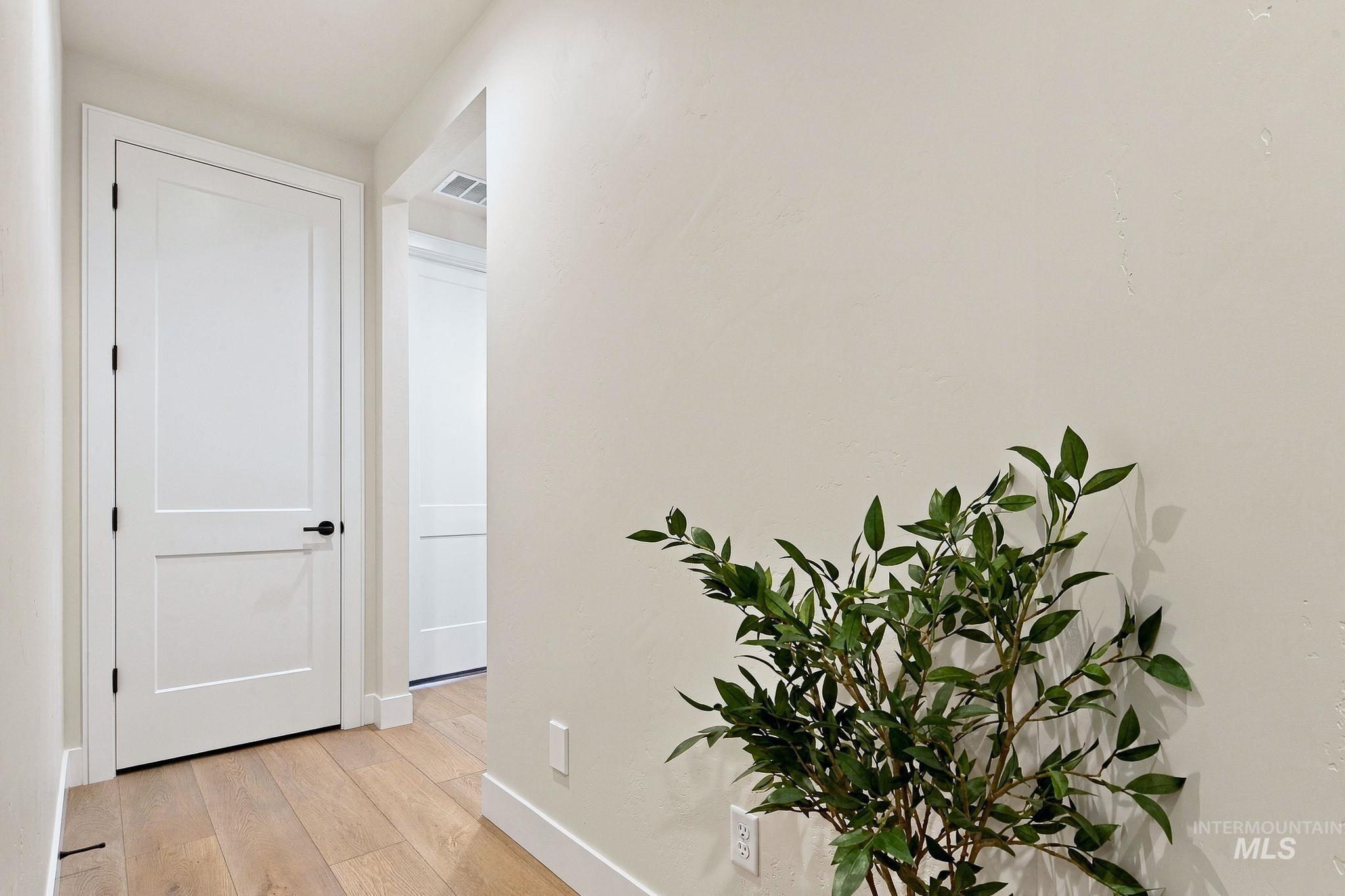 7492 E Newcastle Dr Property Photo 35