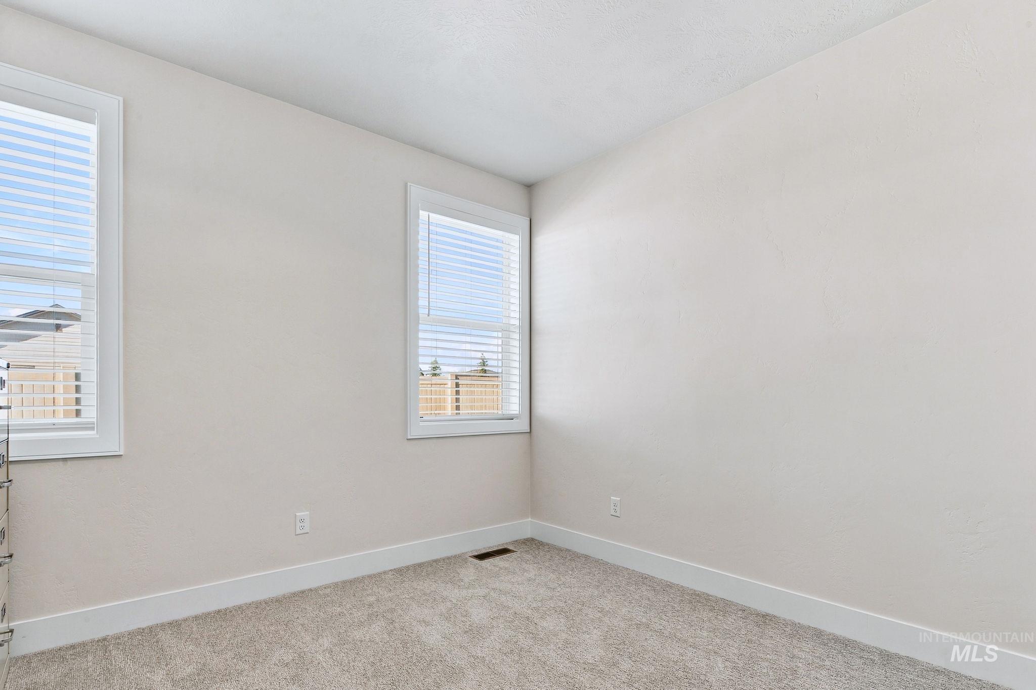 7492 E Newcastle Dr Property Photo 36