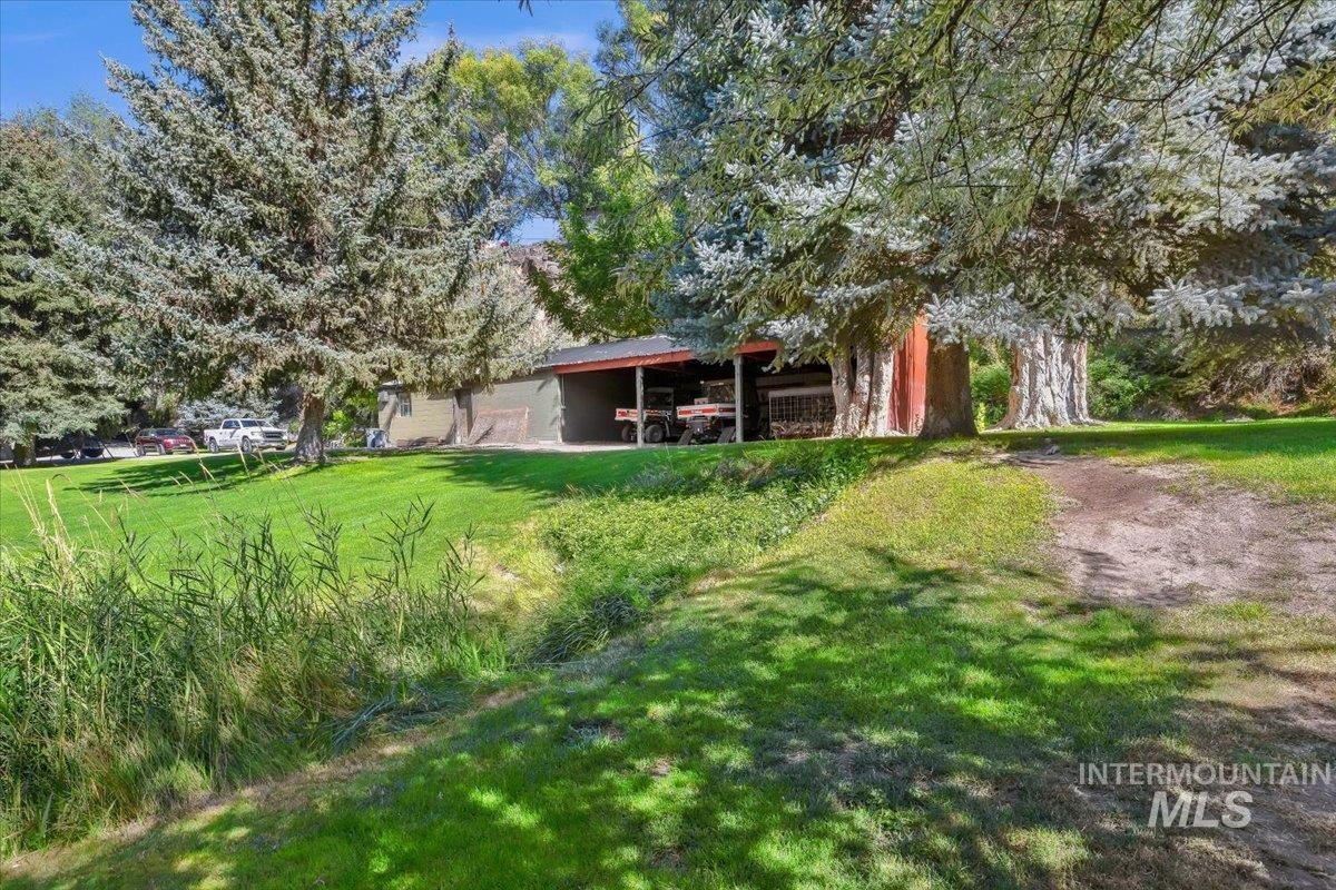 3624 N 3200 E Property Photo 16