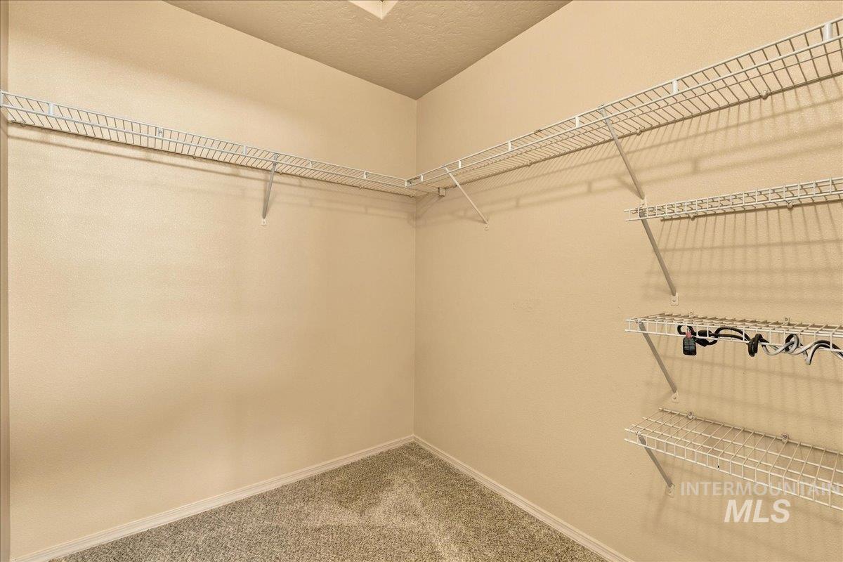 6952 S Dewberry Property Photo 17