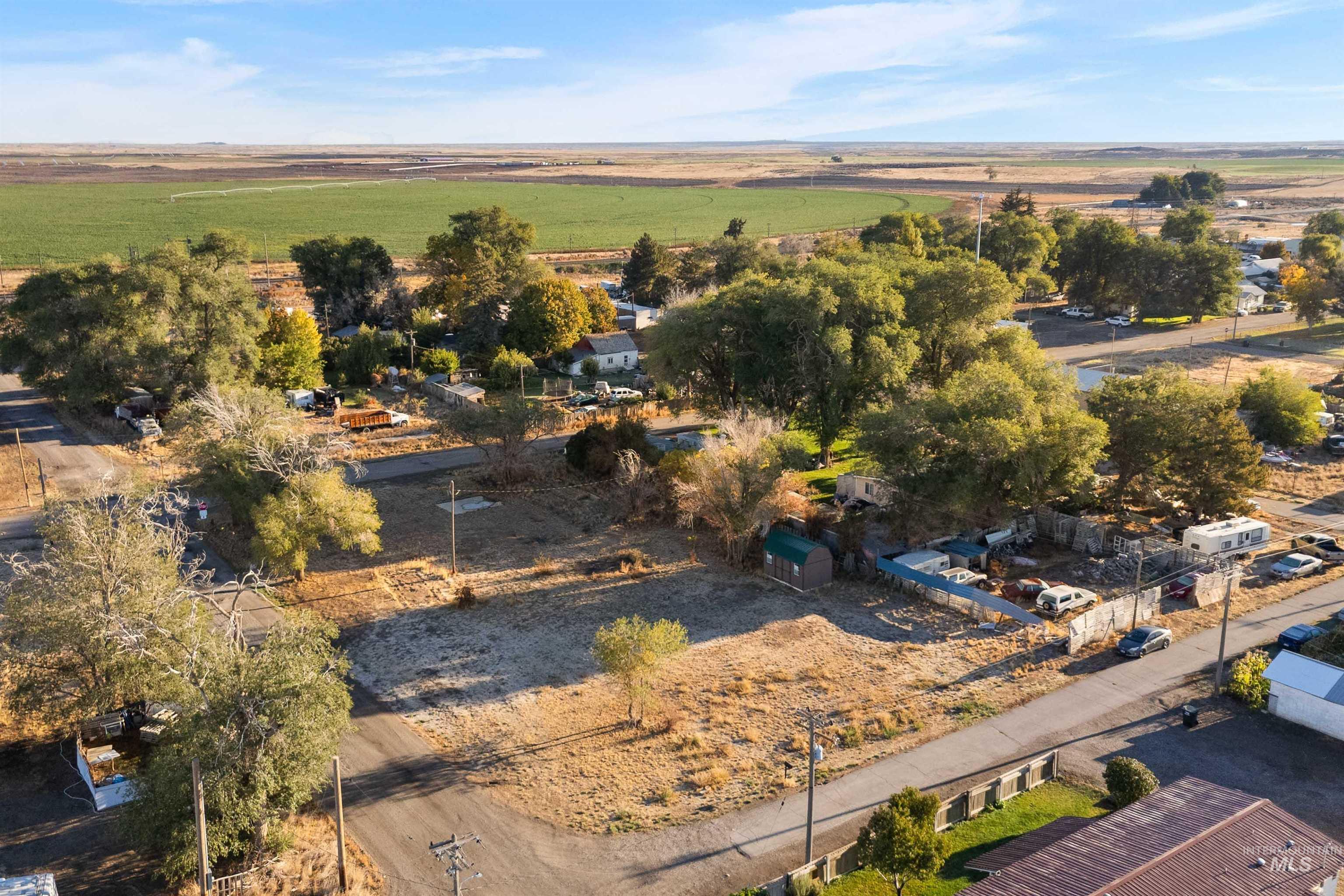 305 Hawley Street Property Photo 12