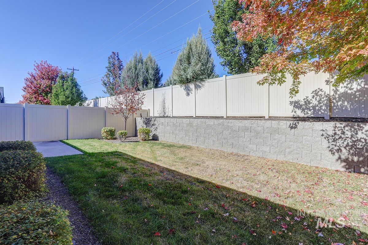 2260 E Ringneck St Property Photo 19