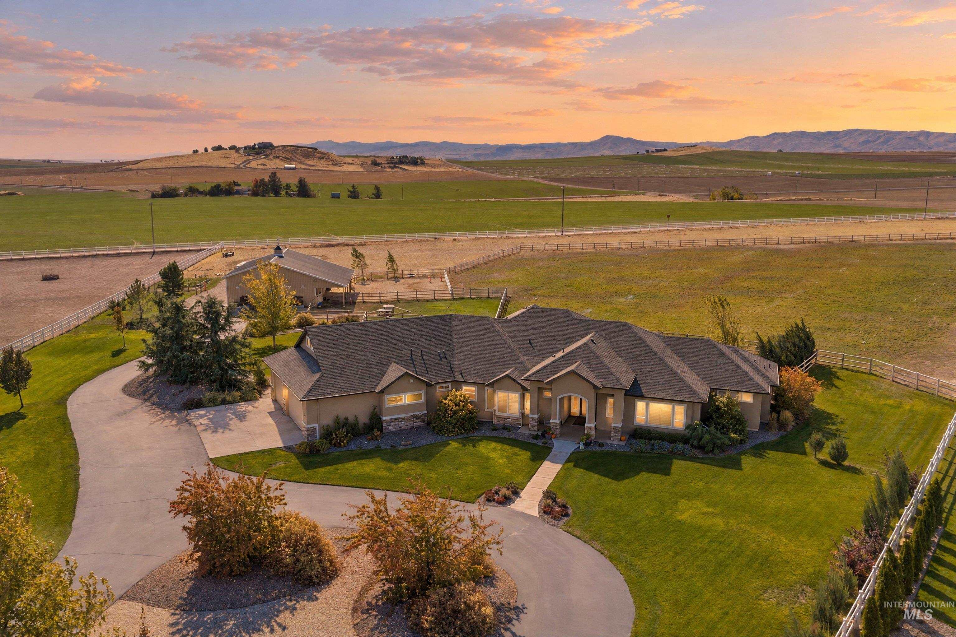 8301 Deer Sky Ranch Trl Property Photo 1