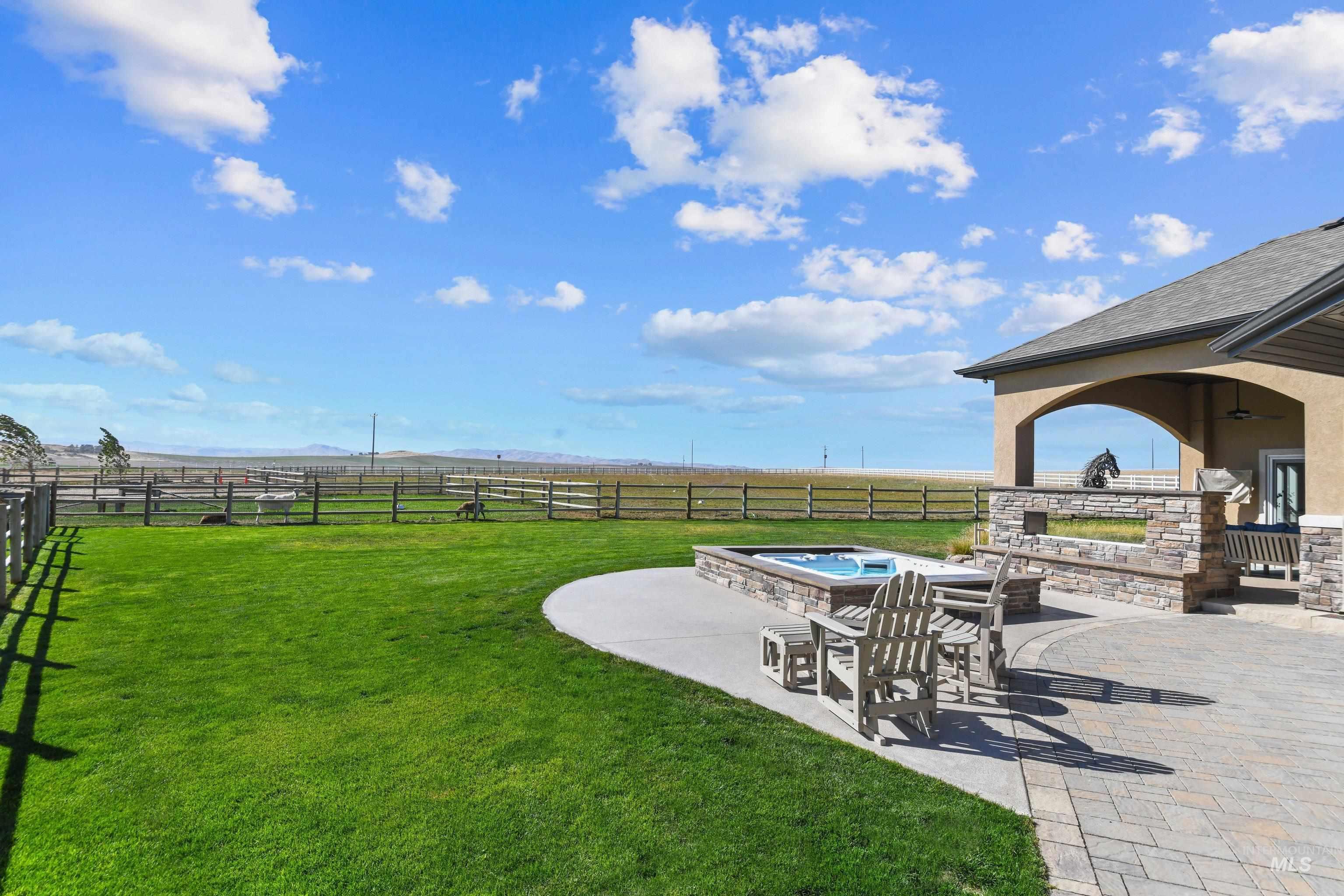 8301 Deer Sky Ranch Trl Property Photo 28