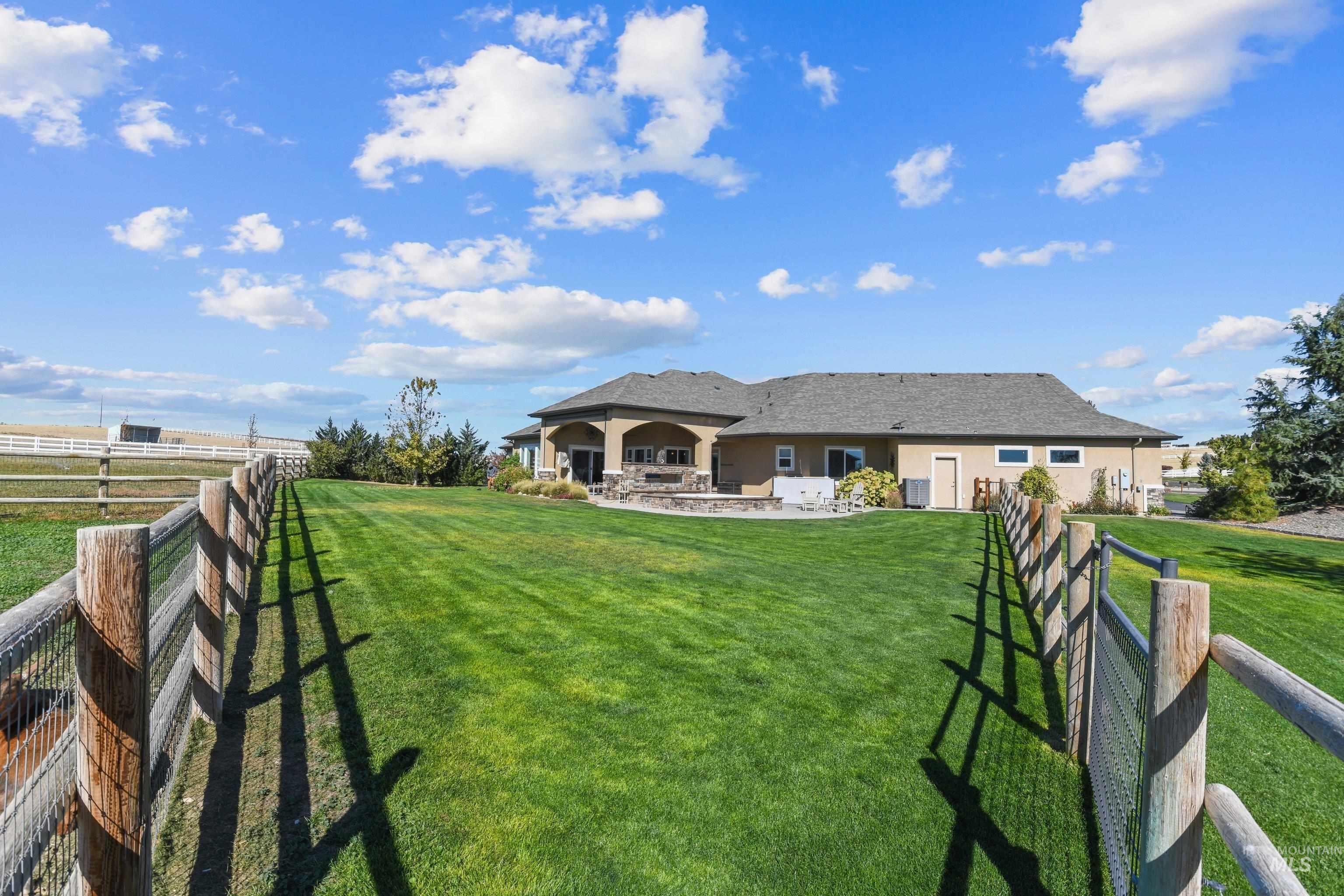 8301 Deer Sky Ranch Trl Property Photo 30