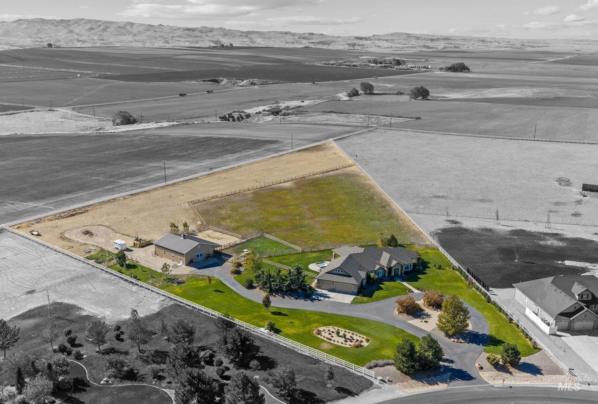 8301 Deer Sky Ranch Trl Property Photo 46