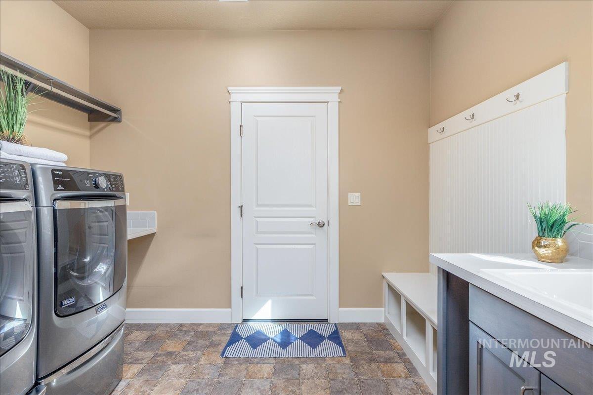 9683 W Wildbranch Dr Property Photo 44
