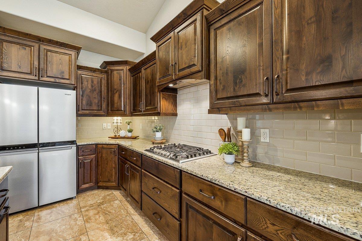 18091 N Highfield Way Property Photo 20