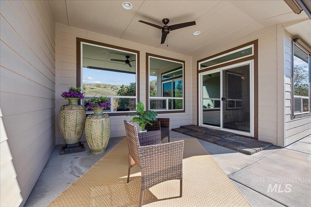 18091 N Highfield Way Property Photo 37