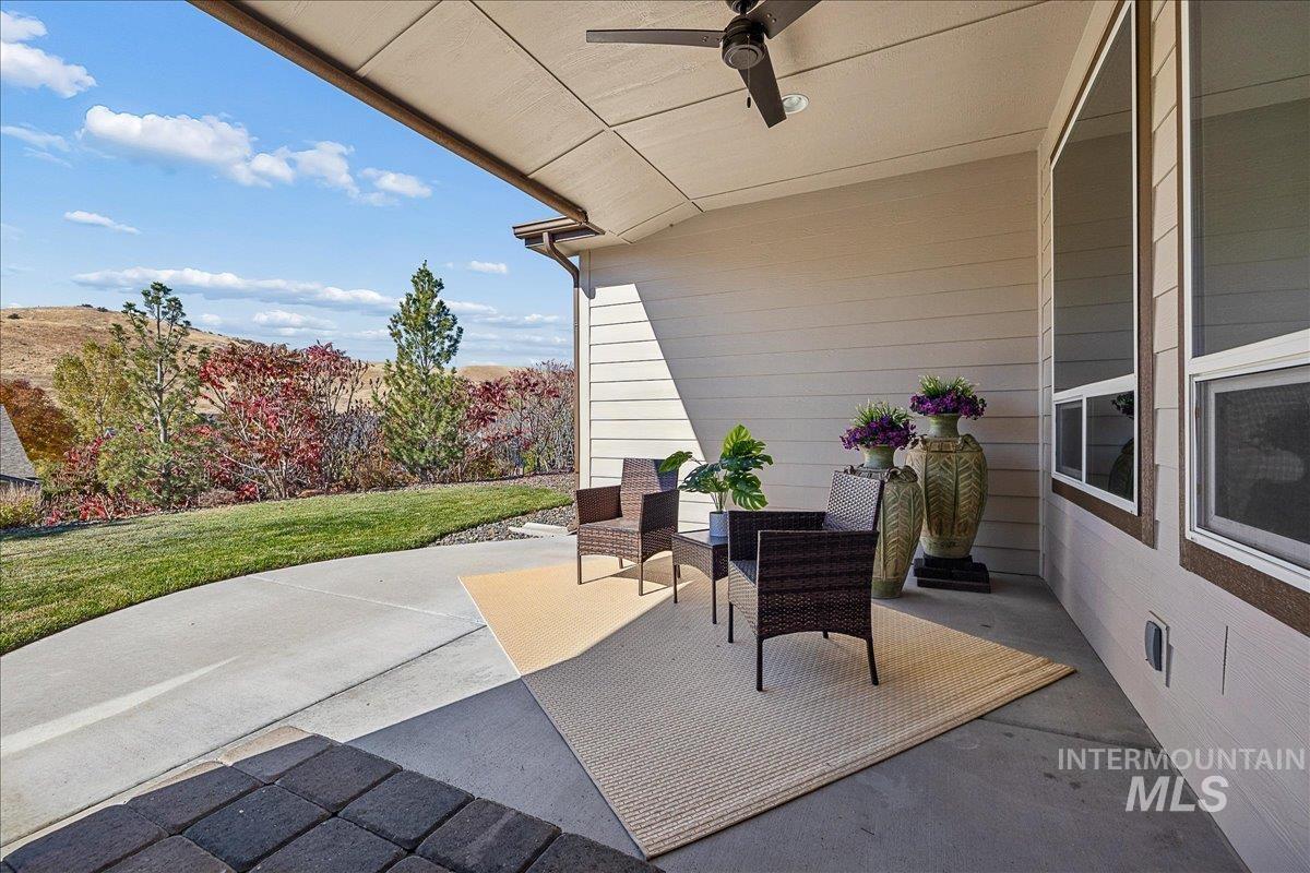 18091 N Highfield Way Property Photo 38