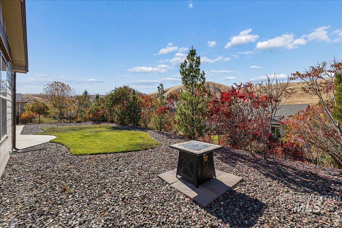 18091 N Highfield Way Property Photo 41