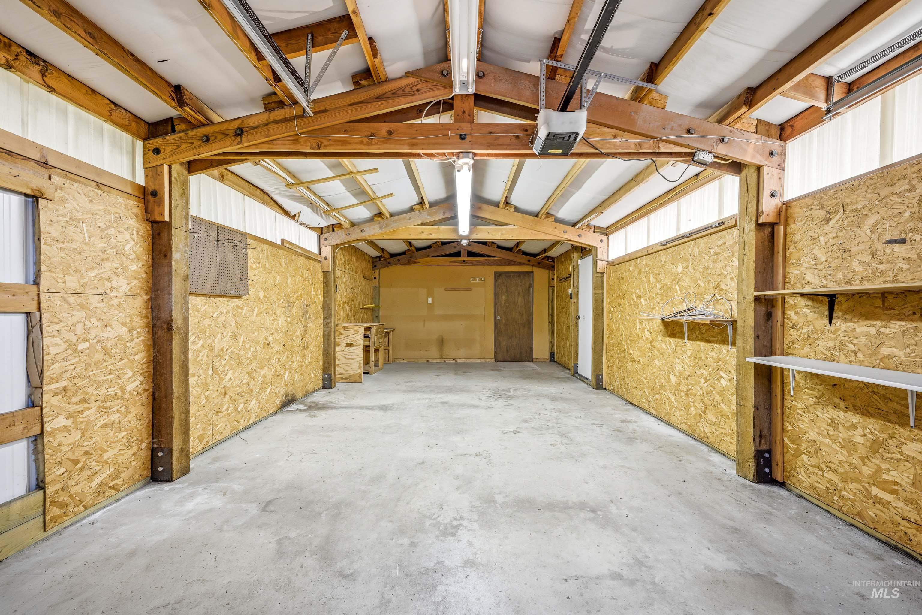 912 Pine Street Property Photo 25