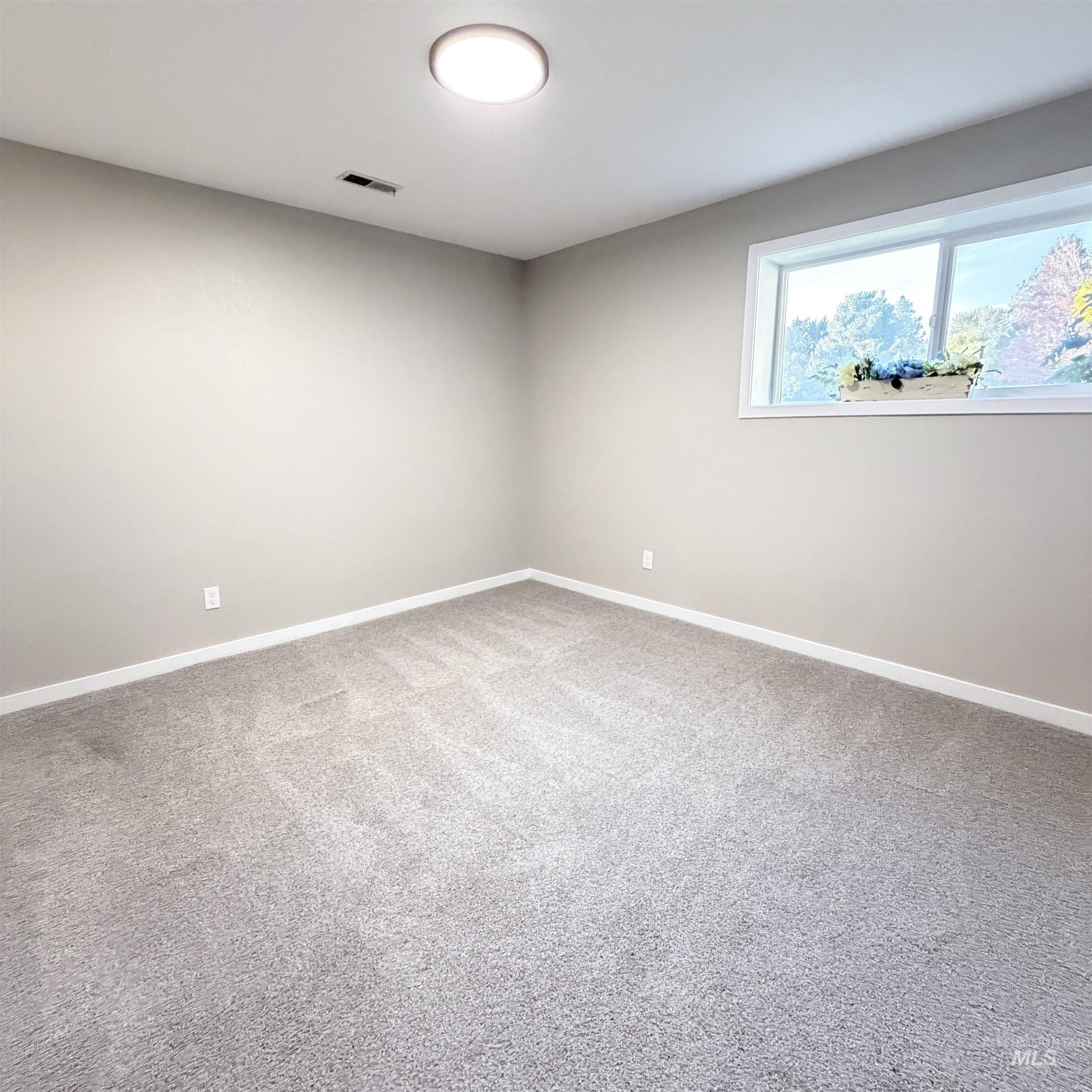 3762 S Summerset Way Property Photo 23