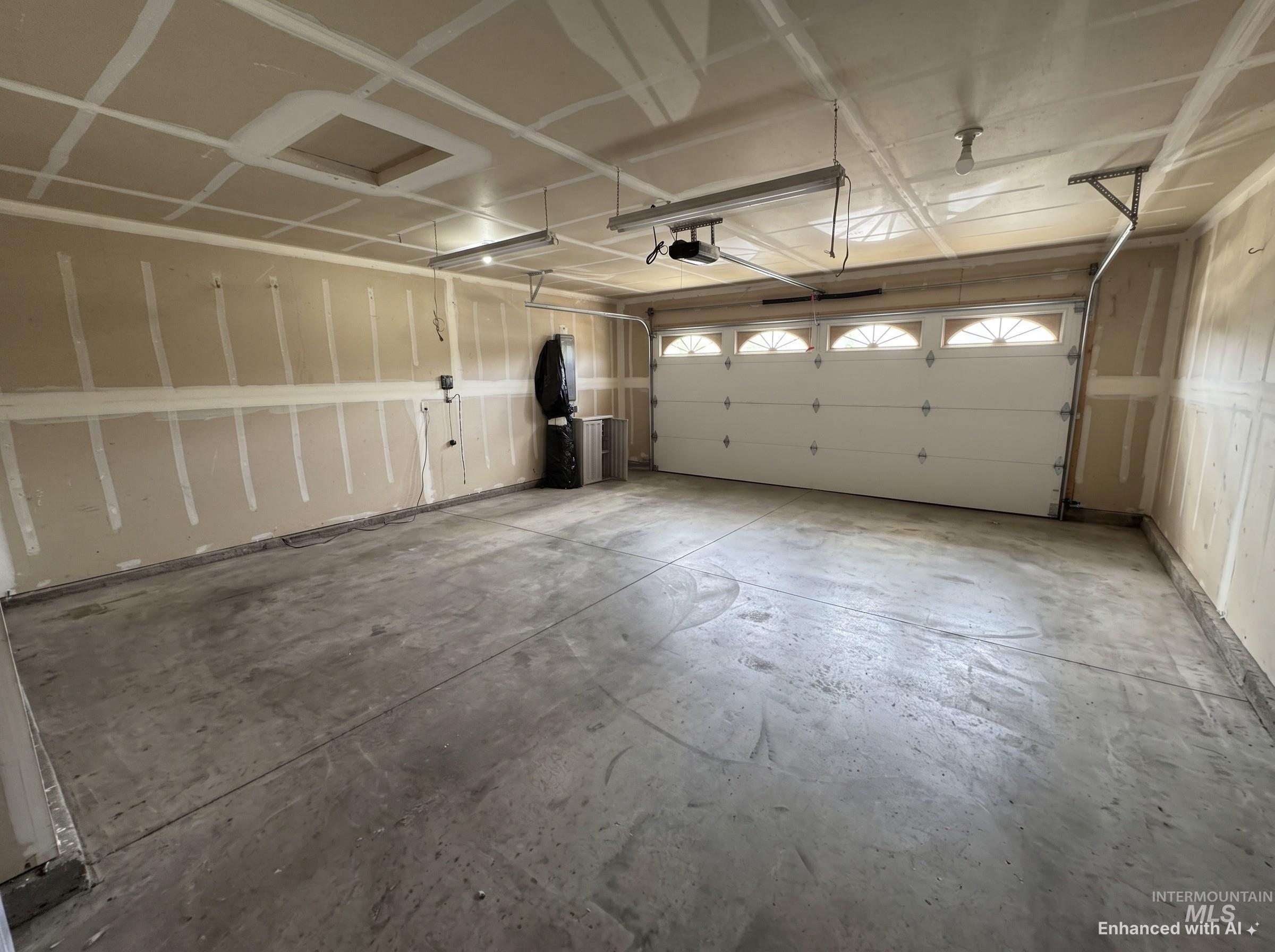 804 Cromwell St. Property Photo 20