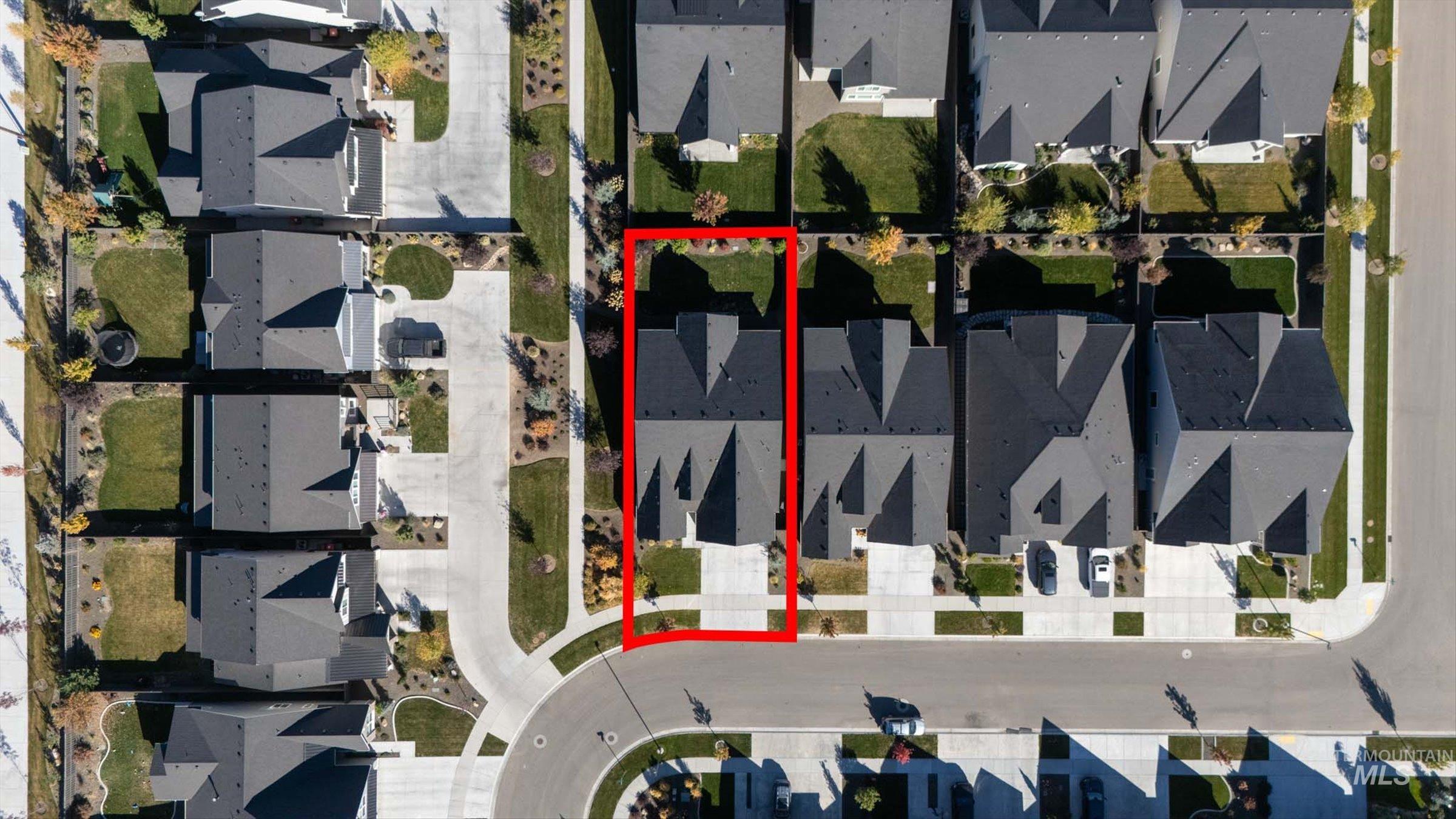 1672 E Spire St. Property Photo 35