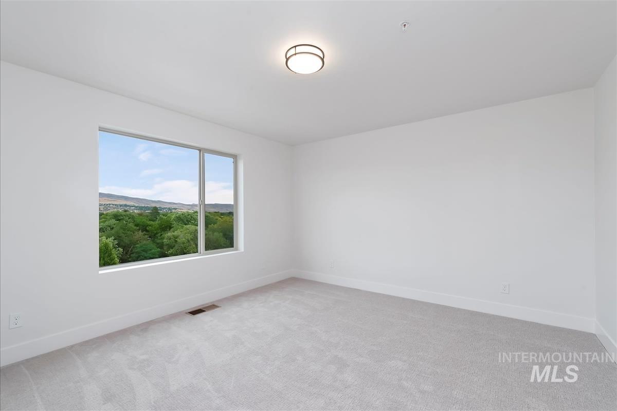 1717 S Federal Way Property Photo 29
