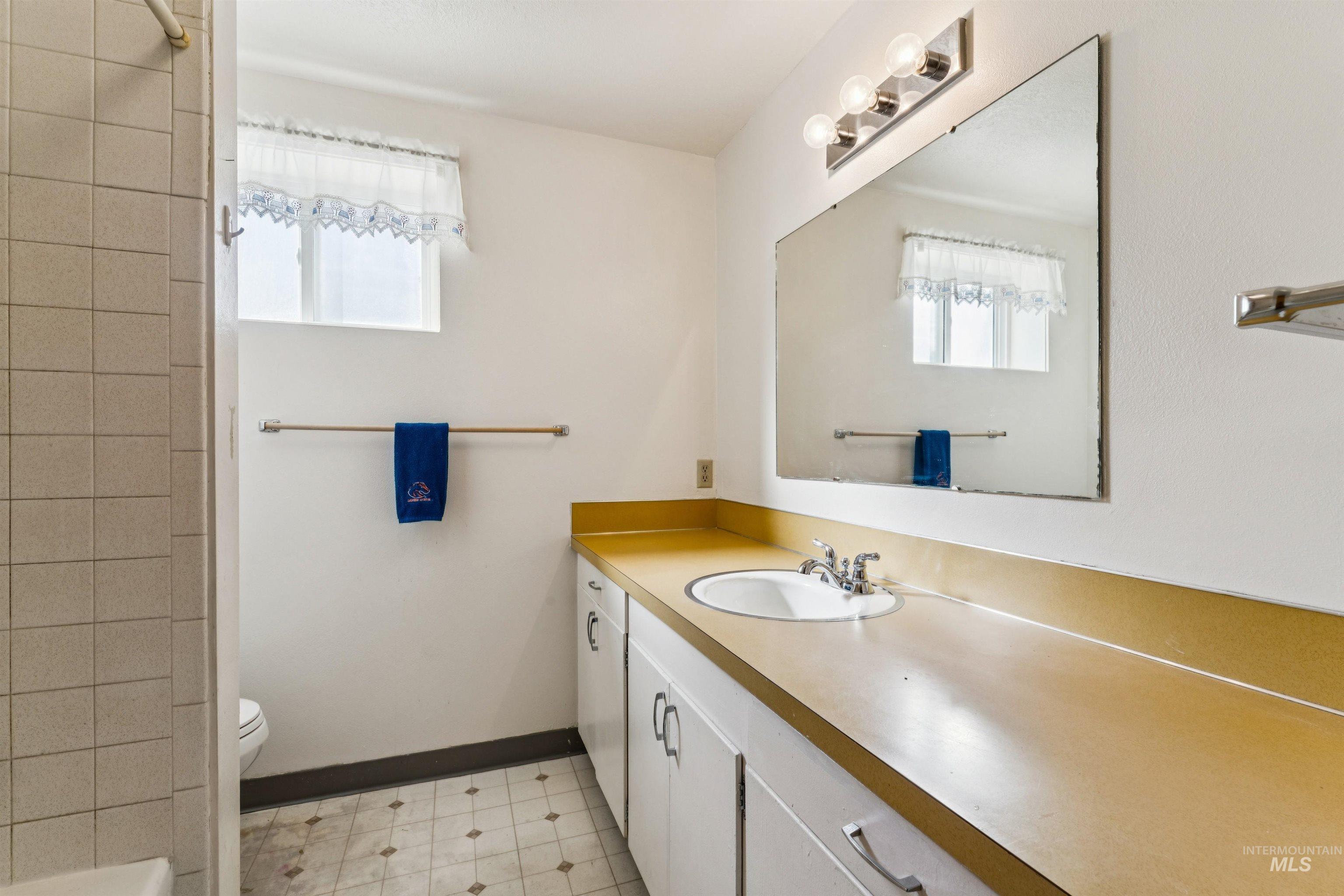 8721 W San Anita Drive Property Photo 18
